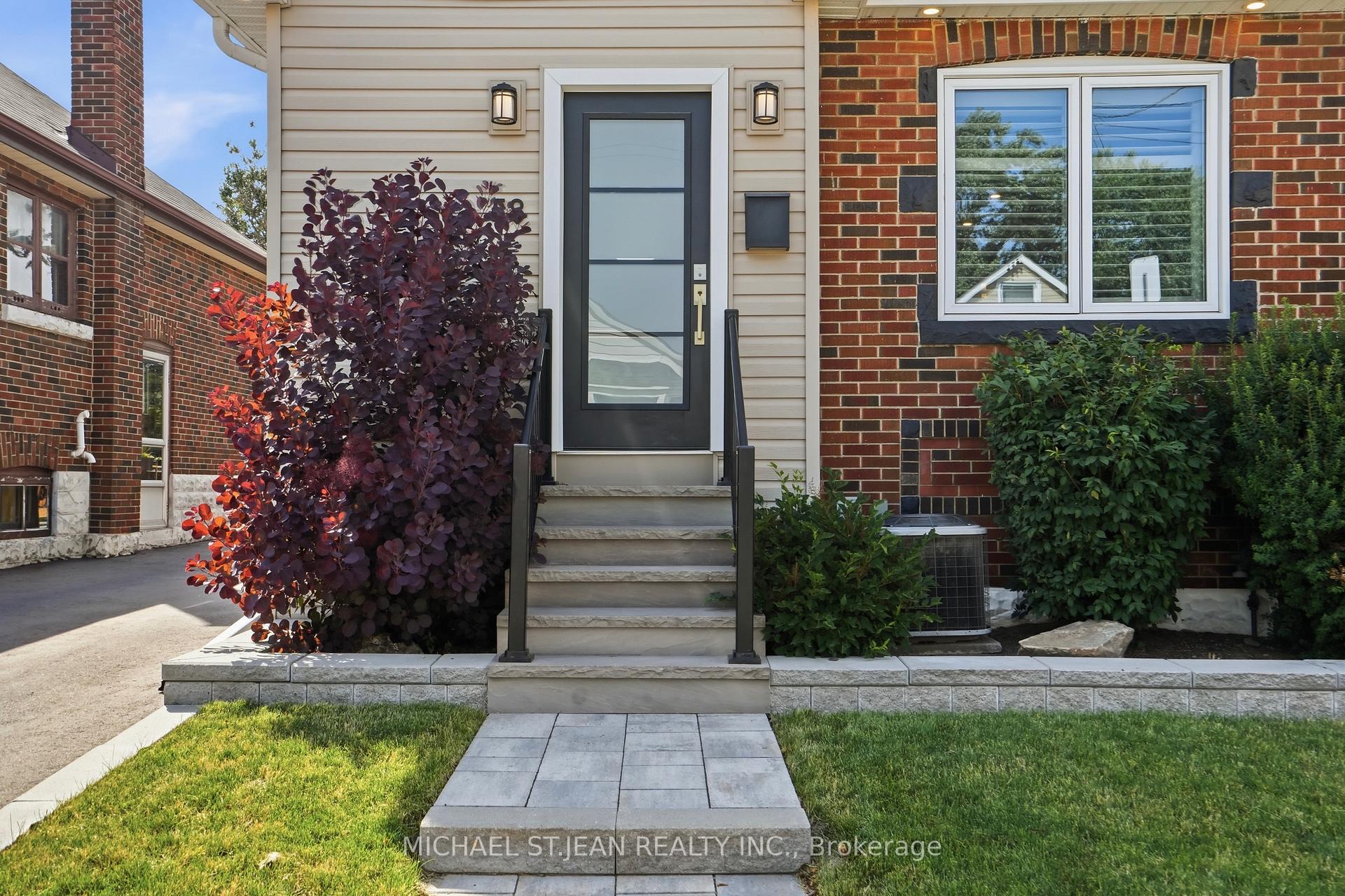 Photo 7 of 58 Tragina Avenue S, Hamilton, Bartonville — HOMEH