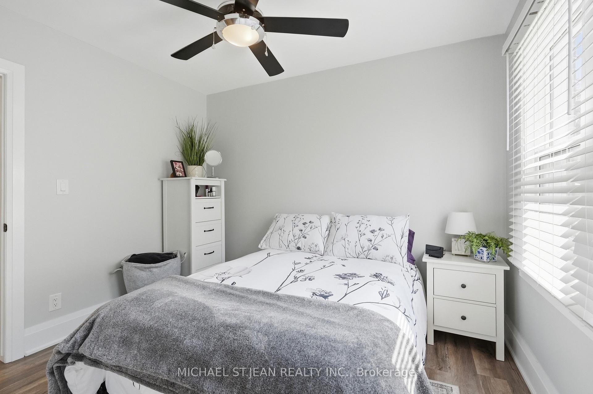 Photo 26 of 58 Tragina Avenue S, Hamilton, Bartonville — HOMEH