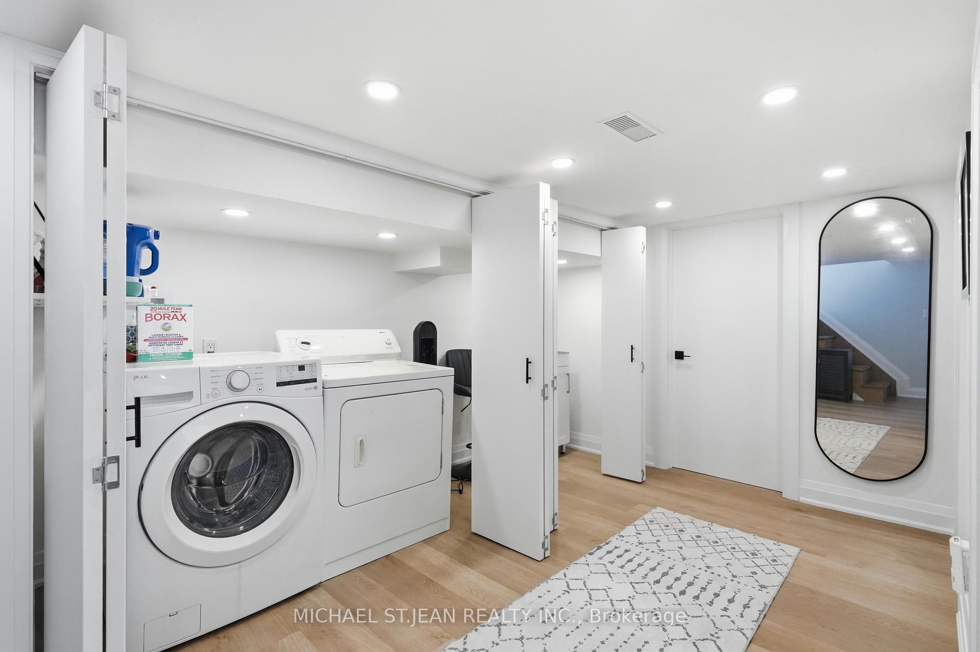Photo 35 of 58 Tragina Avenue S, Hamilton, Bartonville — HOMEH
