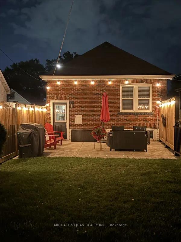 Photo 40 of 58 Tragina Avenue S, Hamilton, Bartonville — HOMEH