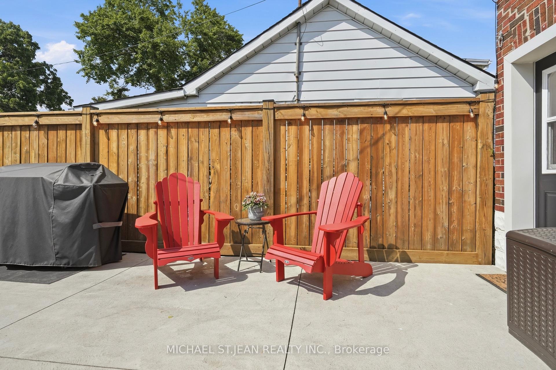 Photo 45 of 58 Tragina Avenue S, Hamilton, Bartonville — HOMEH