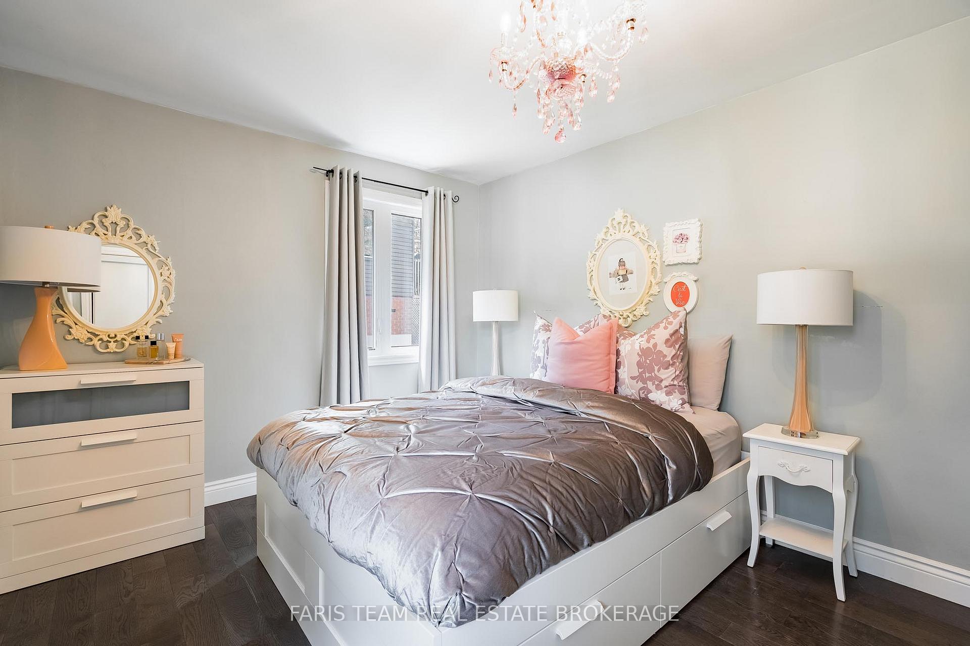 Photo 14 of 10 Karen Crescent, Orillia — HOMEH