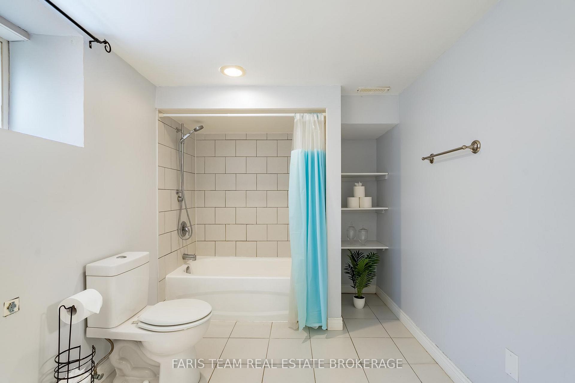 Photo 28 of 10 Karen Crescent, Orillia — HOMEH