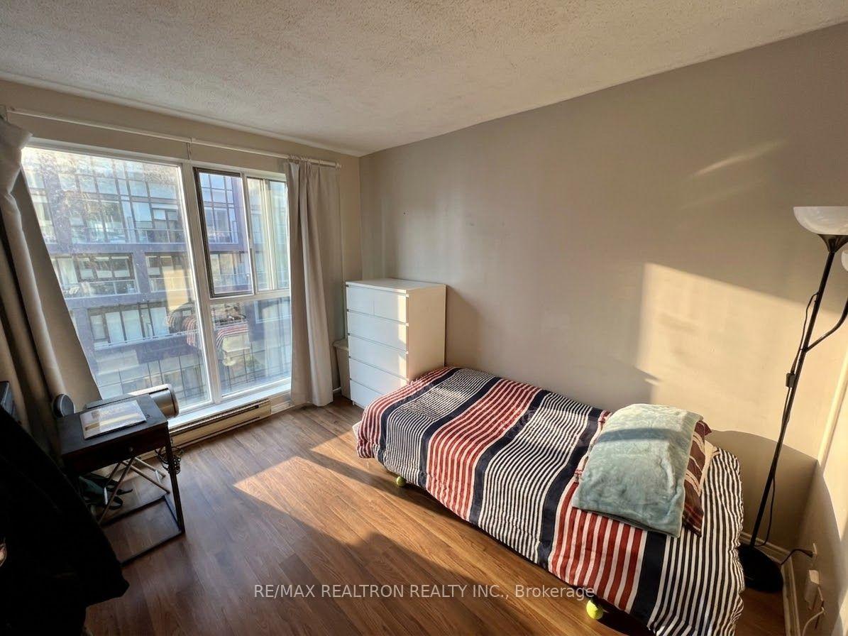 Photo 6 of Unit 512, 222 The Esplanade, Toronto, Waterfront Communities — HOMEH