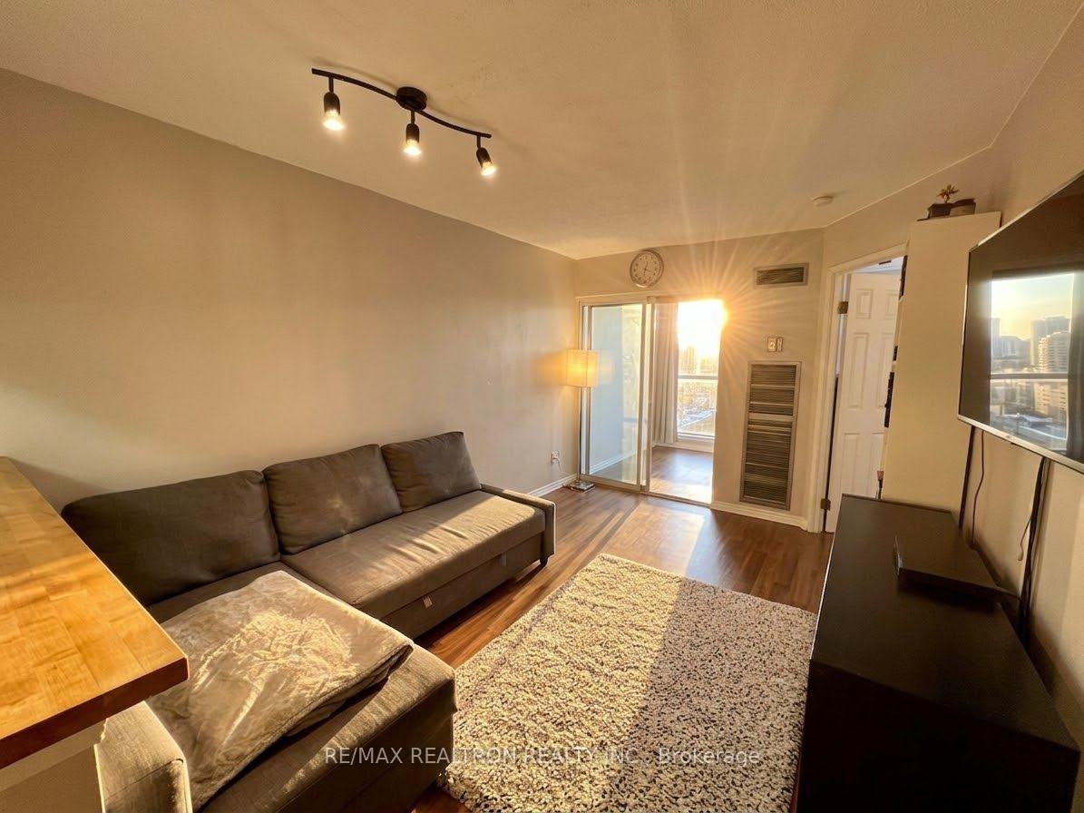 Photo 17 of Unit 512, 222 The Esplanade, Toronto, Waterfront Communities — HOMEH
