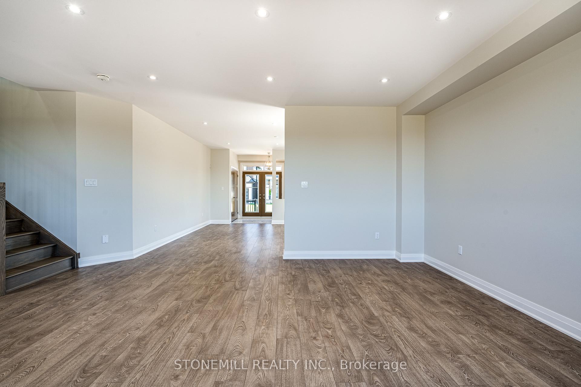 Photo 13 of 229 Midland Place, Welland, Hwy 406/Welland — HOMEH