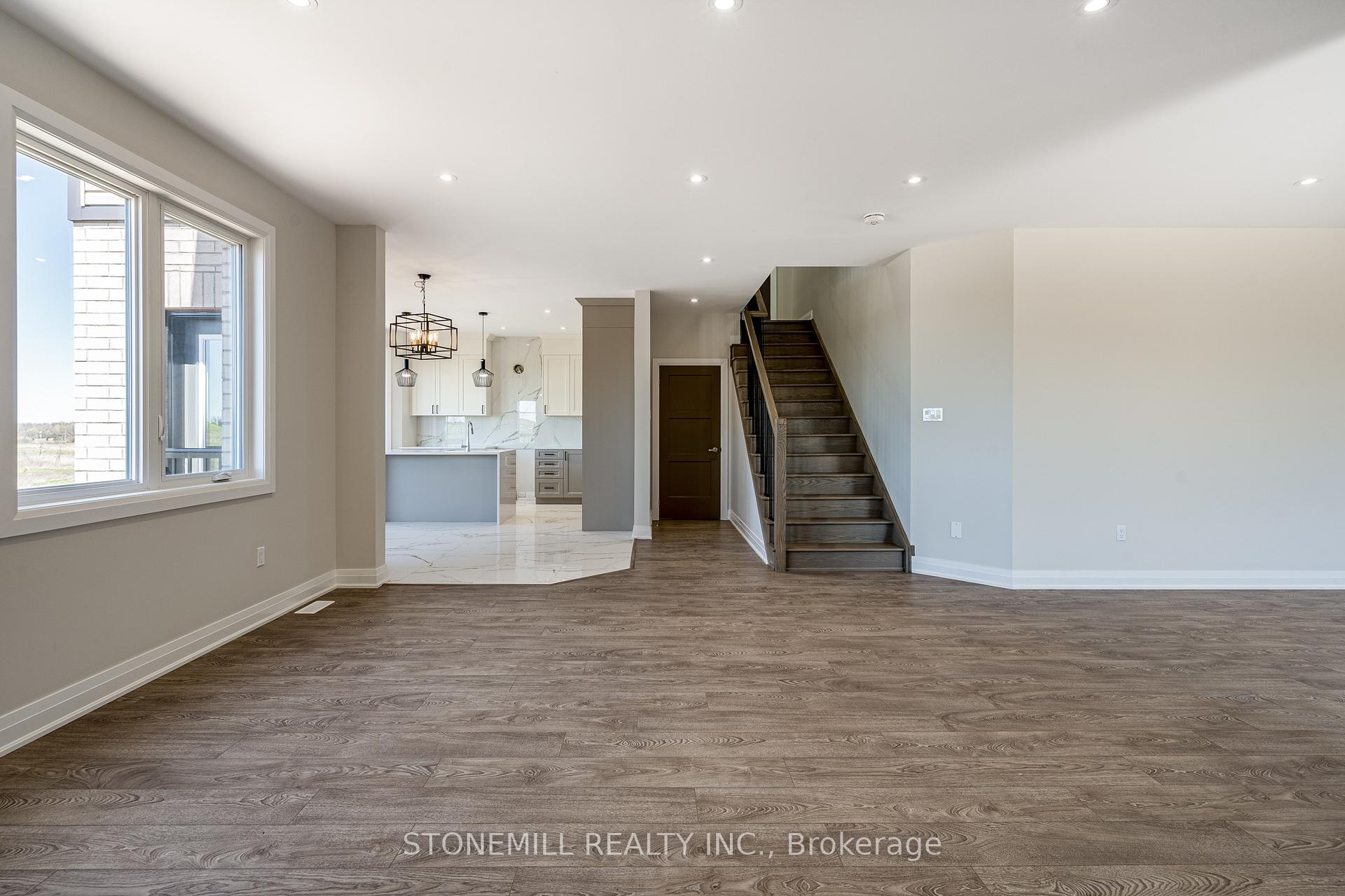 Photo 14 of 229 Midland Place, Welland, Hwy 406/Welland — HOMEH