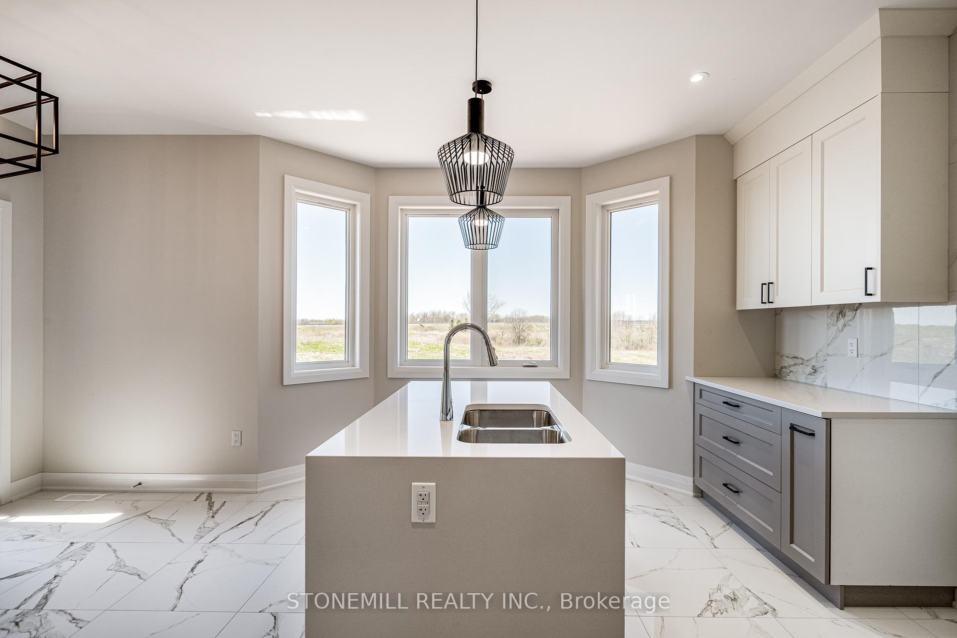 Photo 19 of 229 Midland Place, Welland, Hwy 406/Welland — HOMEH