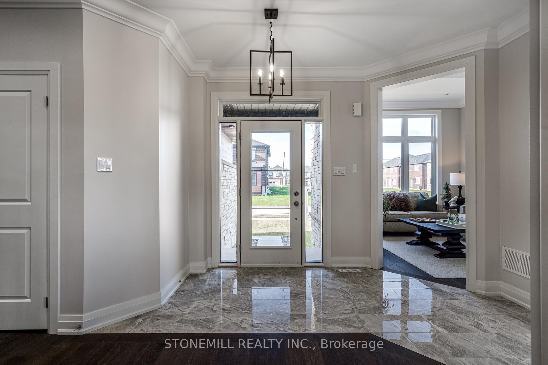 Photo 2 of 156 Shoreview Drive, Welland, Hwy 406/Welland — HOMEH
