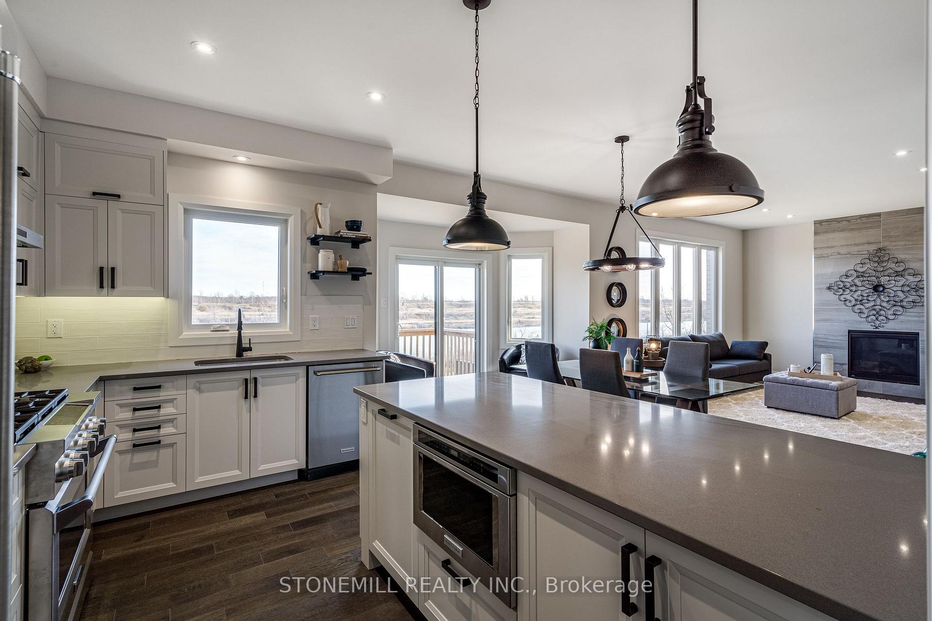 Photo 11 of 156 Shoreview Drive, Welland, Hwy 406/Welland — HOMEH