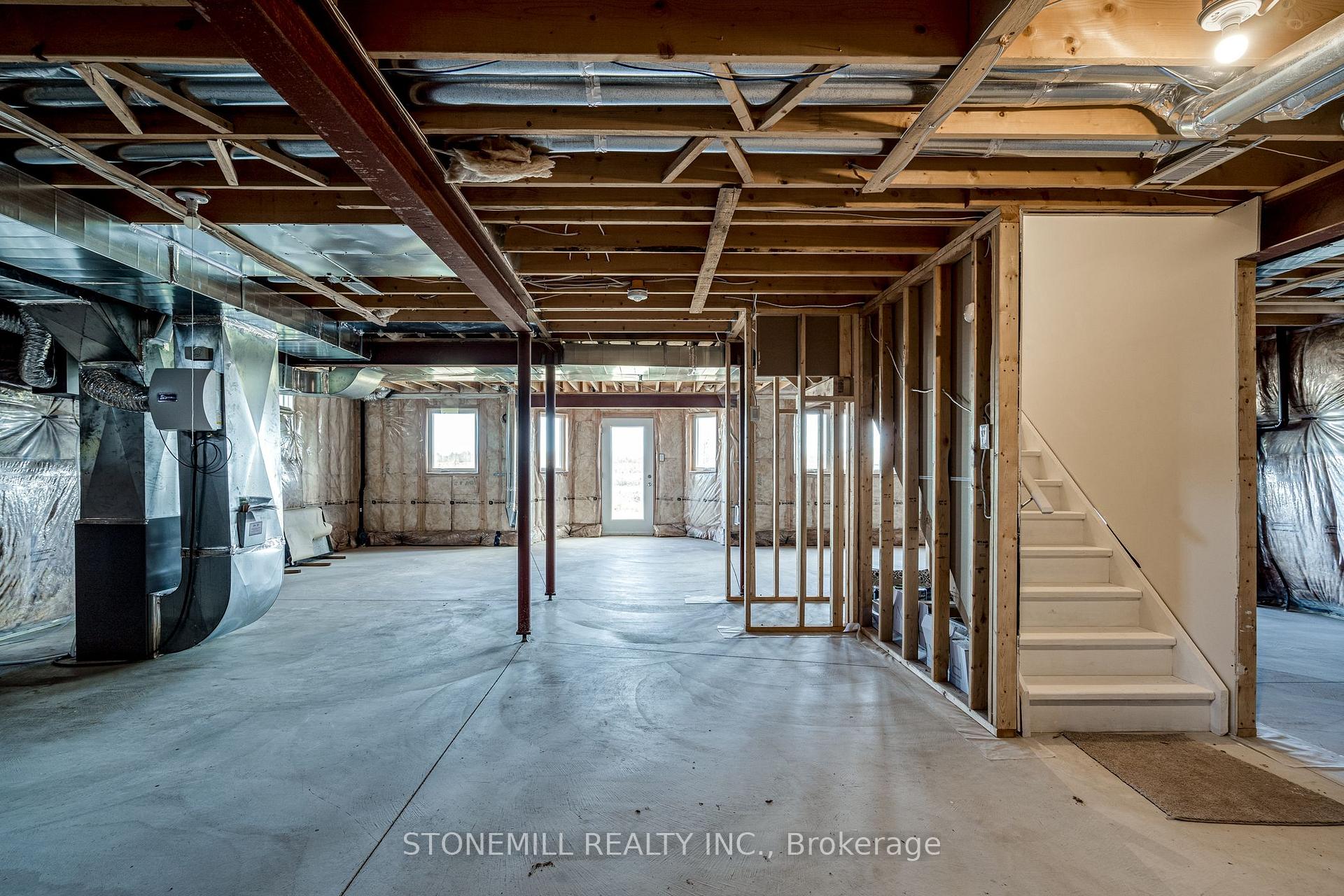 Photo 26 of 156 Shoreview Drive, Welland, Hwy 406/Welland — HOMEH