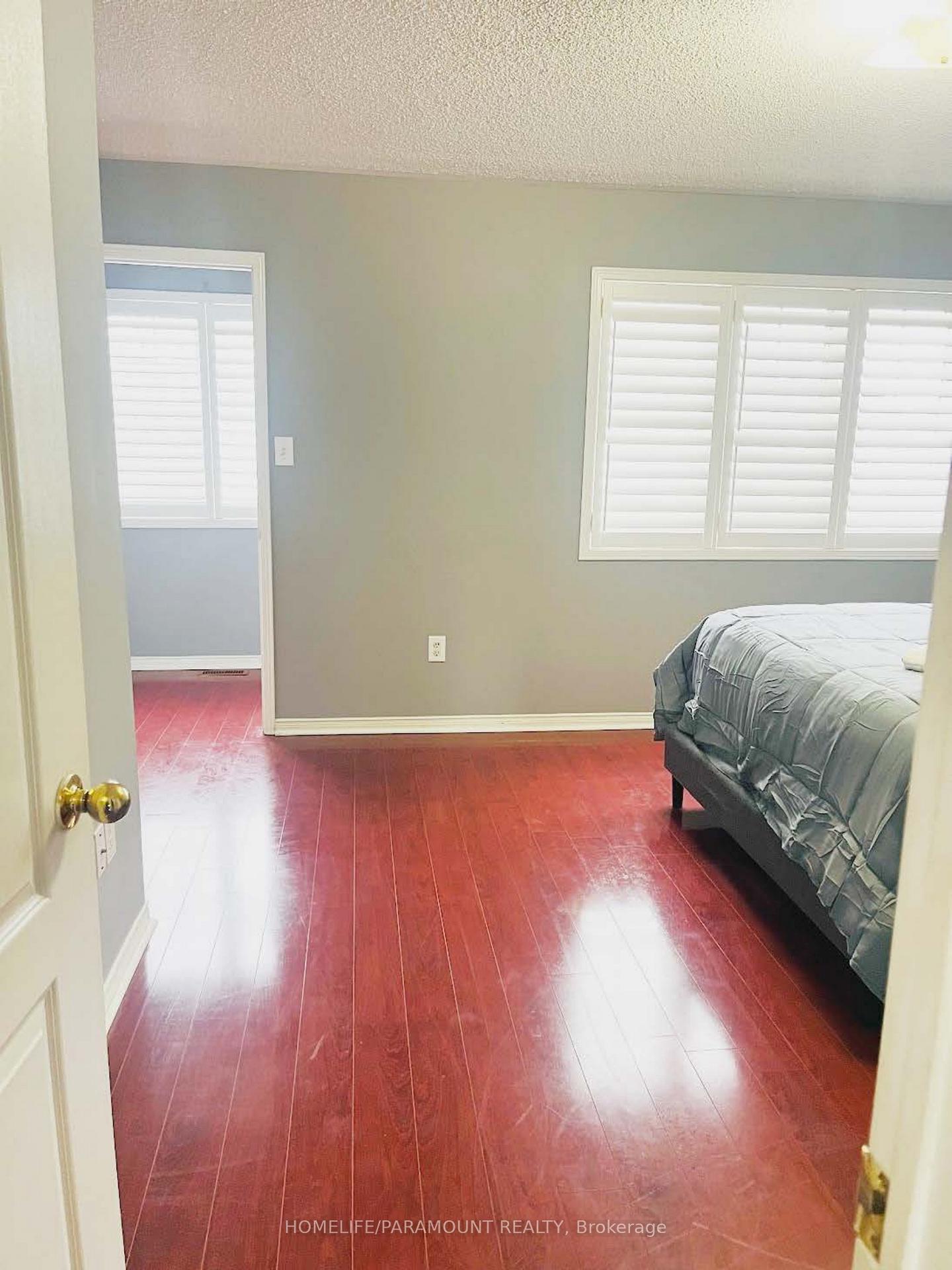 Photo 19 of 27 Lonestar Crescent, Brampton, Fletcher's Meadow — HOMEH