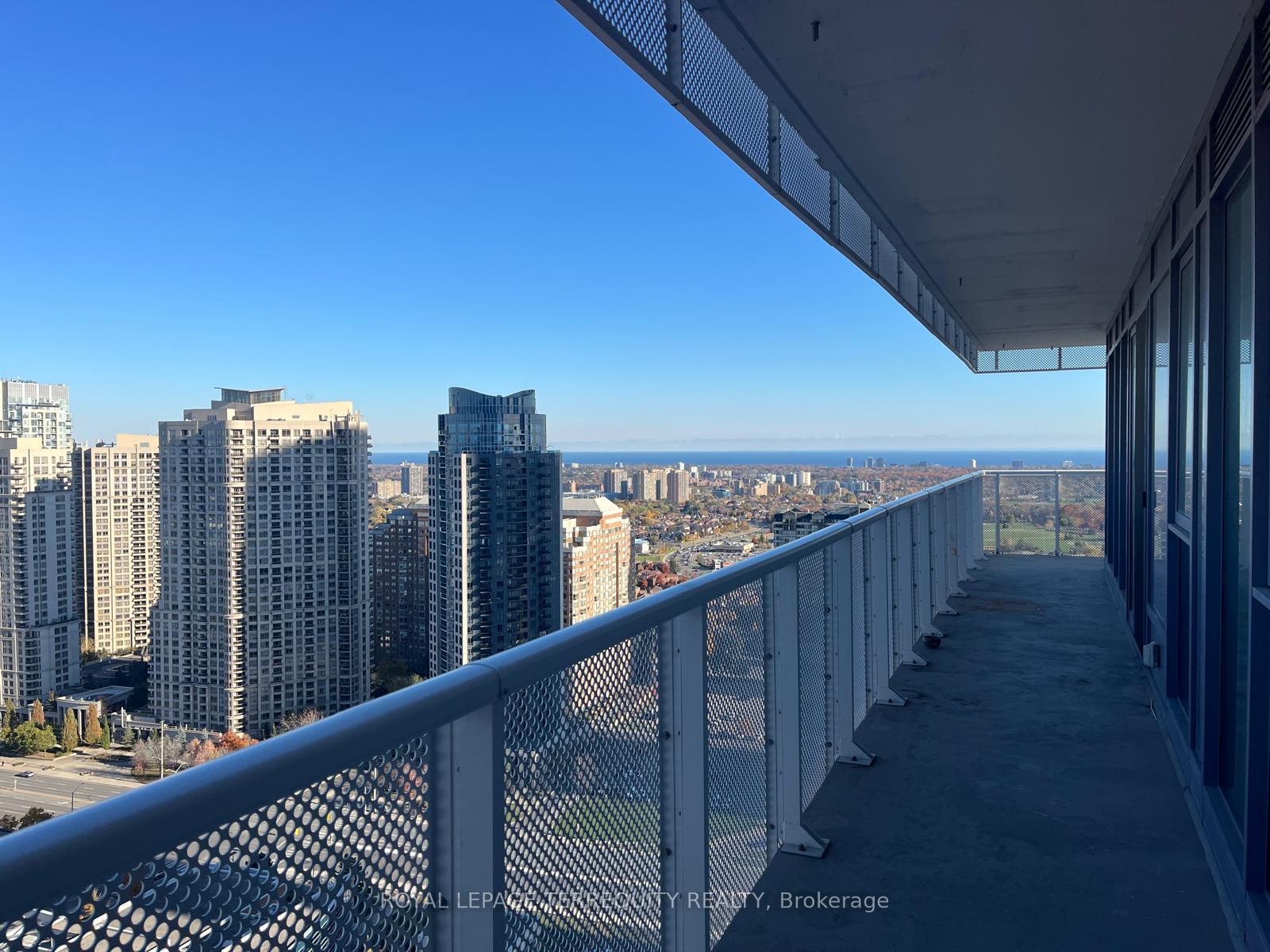 Photo 12 of Unit 2908, 4065 Confederation Parkway, Mississauga, City Centre — HOMEH