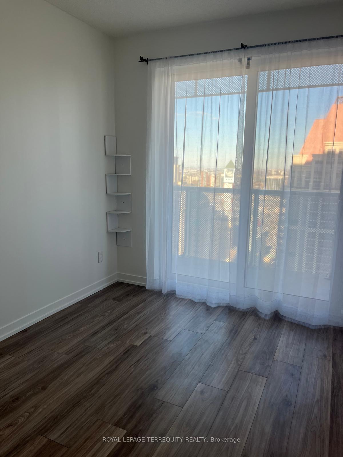 Photo 15 of Unit 2908, 4065 Confederation Parkway, Mississauga, City Centre — HOMEH
