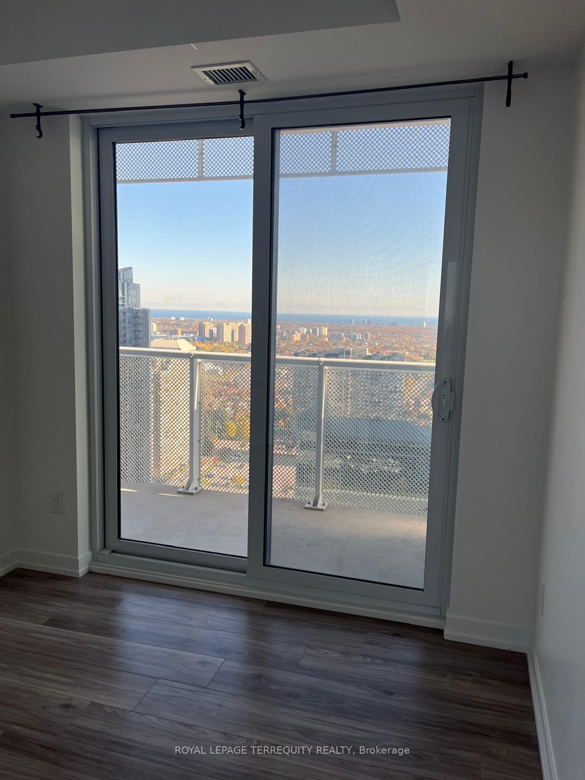Photo 24 of Unit 2908, 4065 Confederation Parkway, Mississauga, City Centre — HOMEH