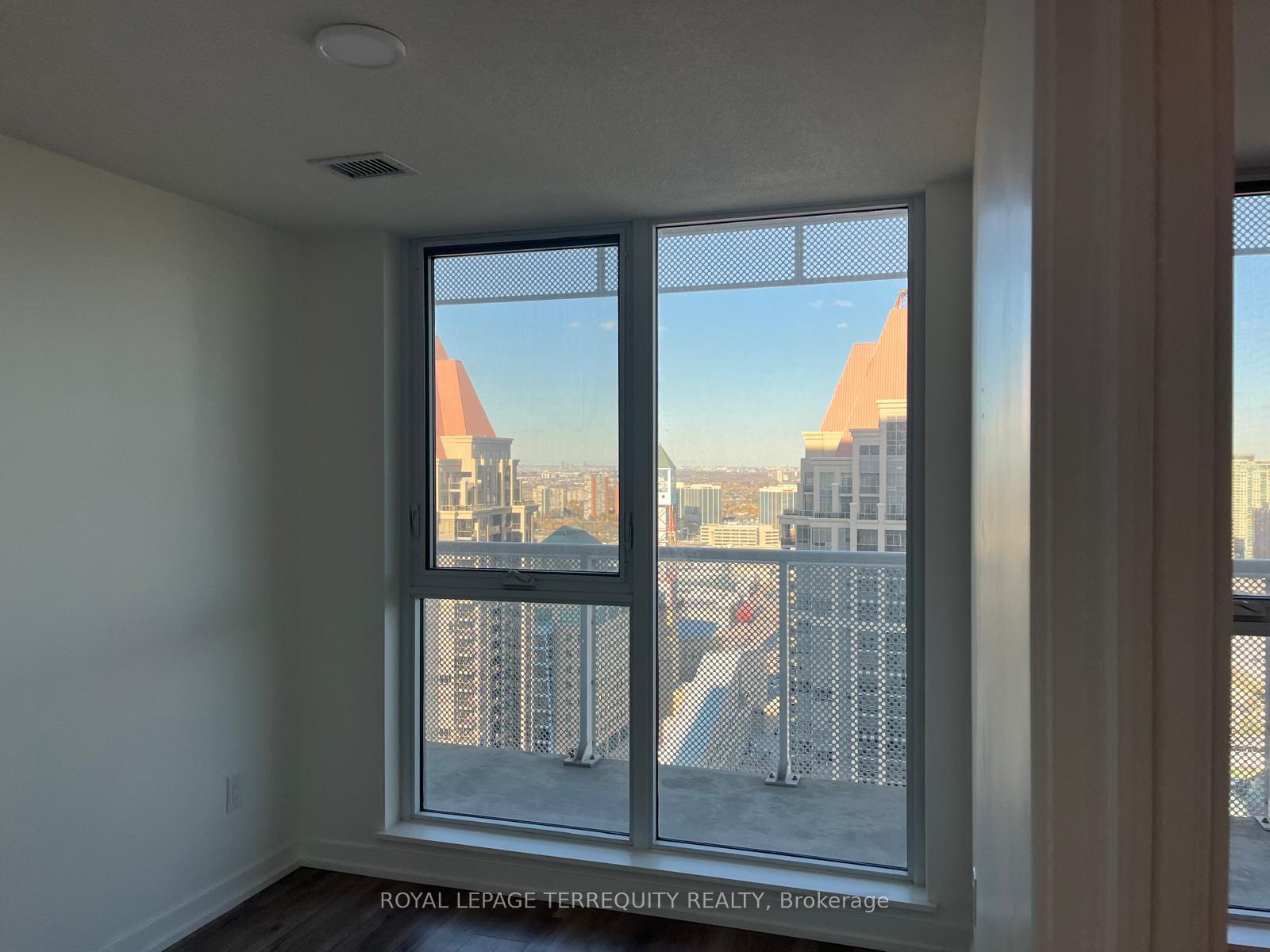 Photo 25 of Unit 2908, 4065 Confederation Parkway, Mississauga, City Centre — HOMEH