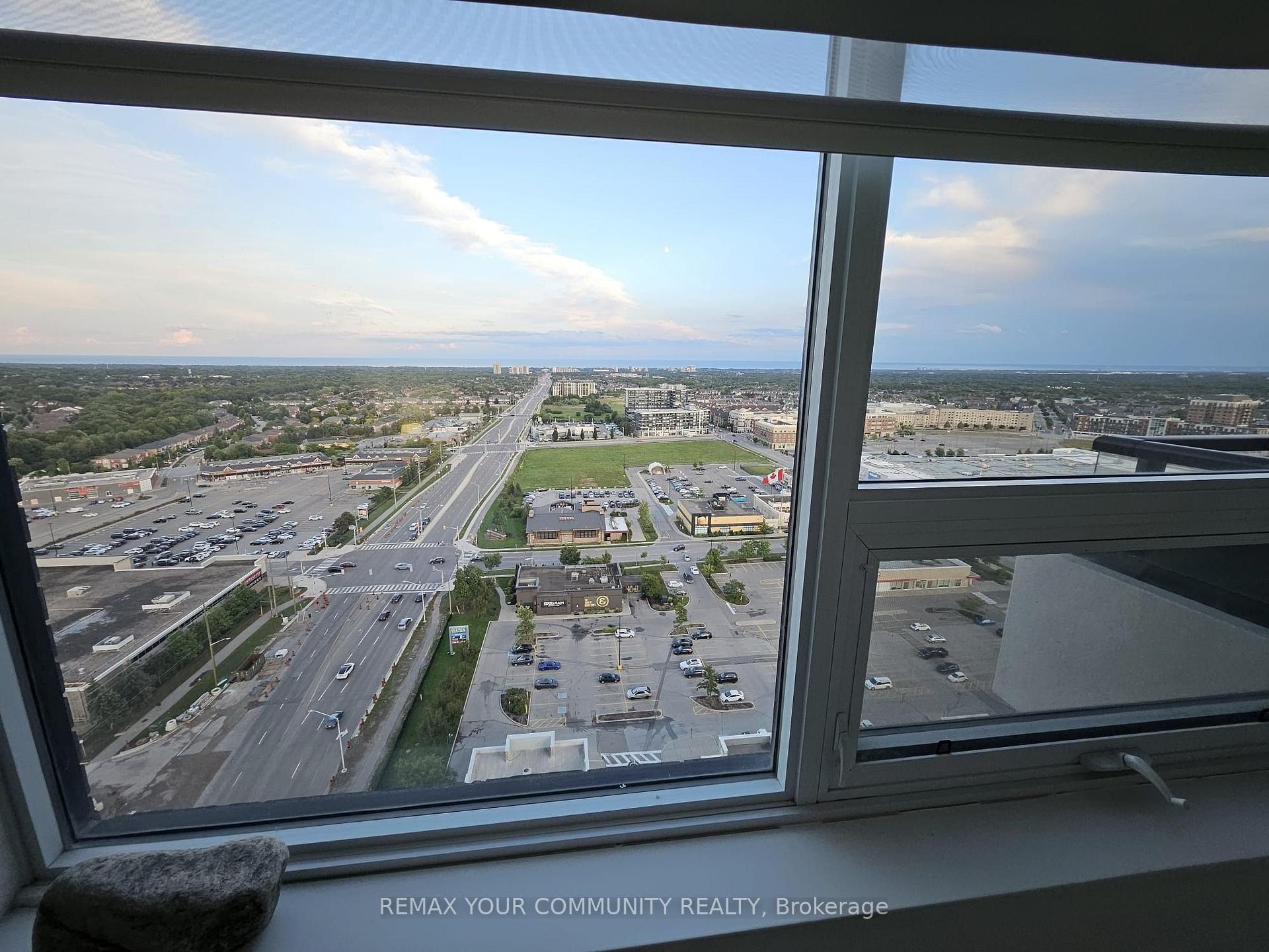 Photo 6 of Unit 2010, 297 Oak Walk Drive, Oakville, River Oaks — HOMEH