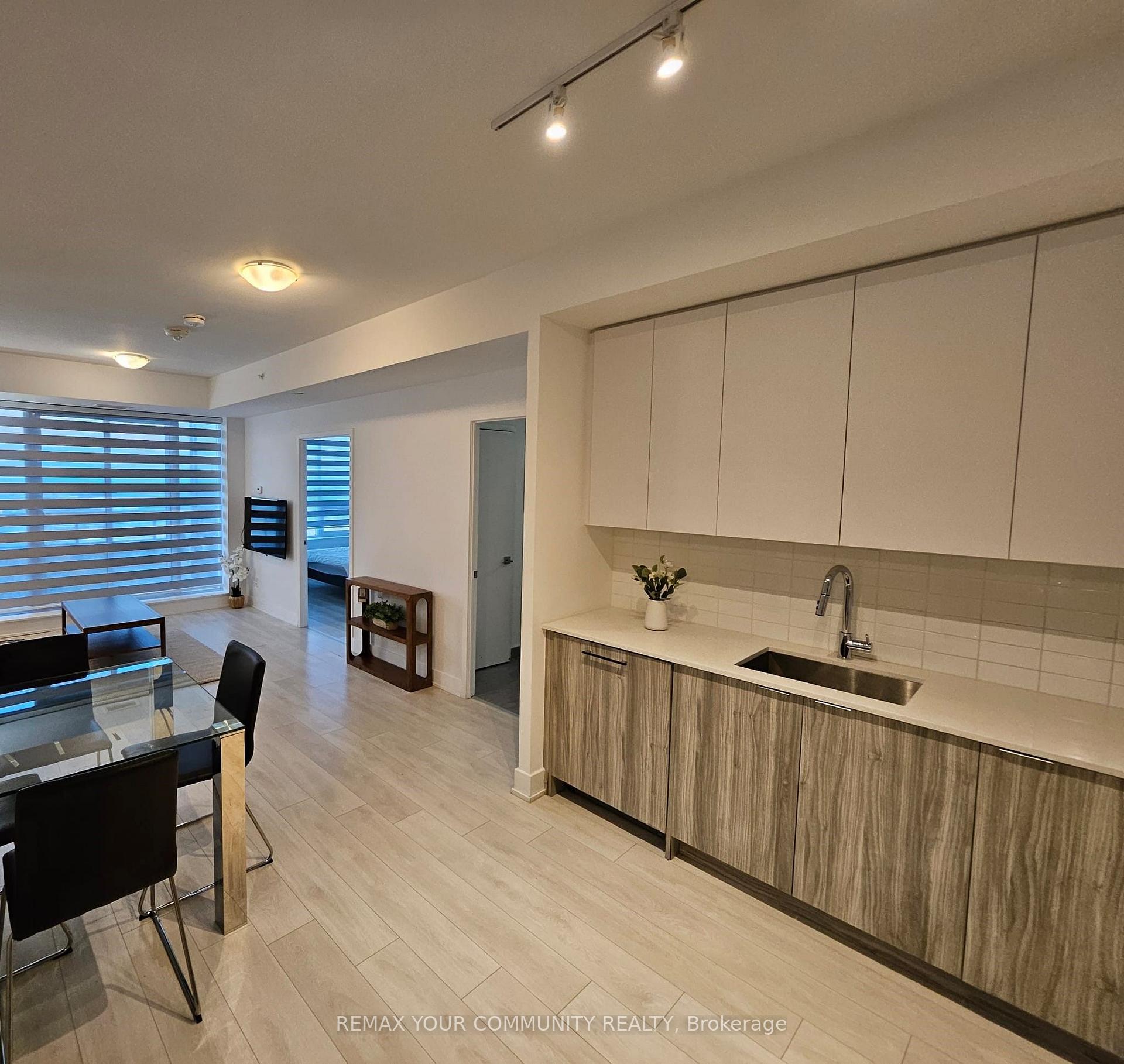 Photo 7 of Unit 2010, 297 Oak Walk Drive, Oakville, River Oaks — HOMEH