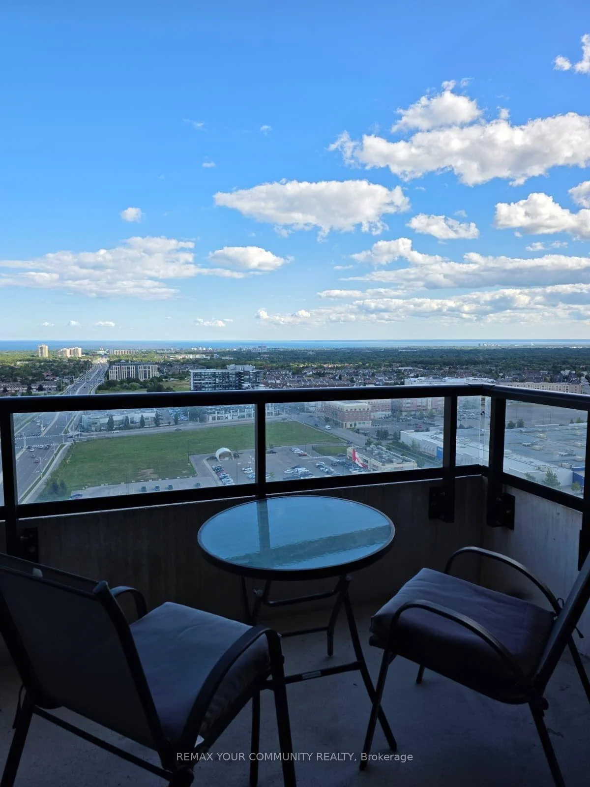 Photo 21 of Unit 2010, 297 Oak Walk Drive, Oakville, River Oaks — HOMEH