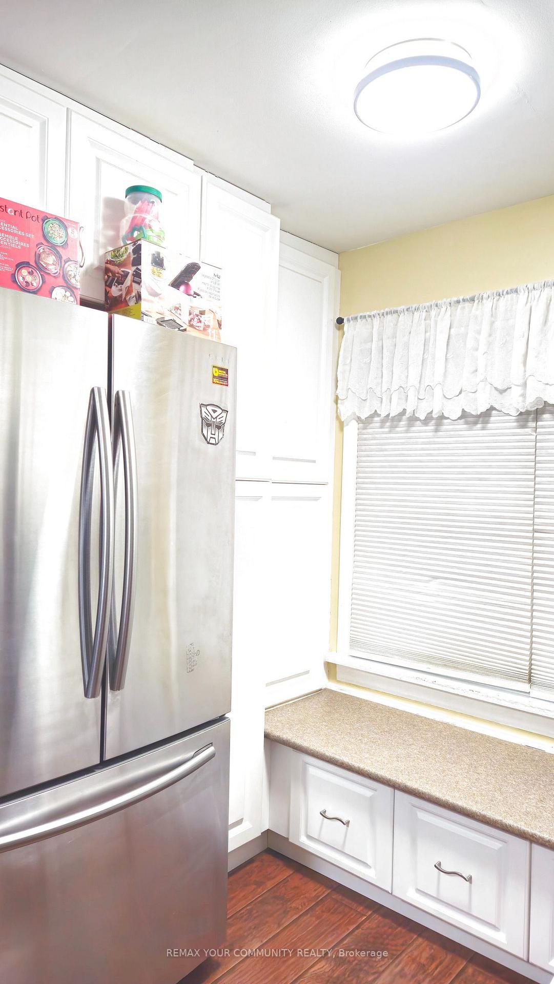 Photo 6 of 520 Cromwell Avenue, Oshawa, Vanier — HOMEH