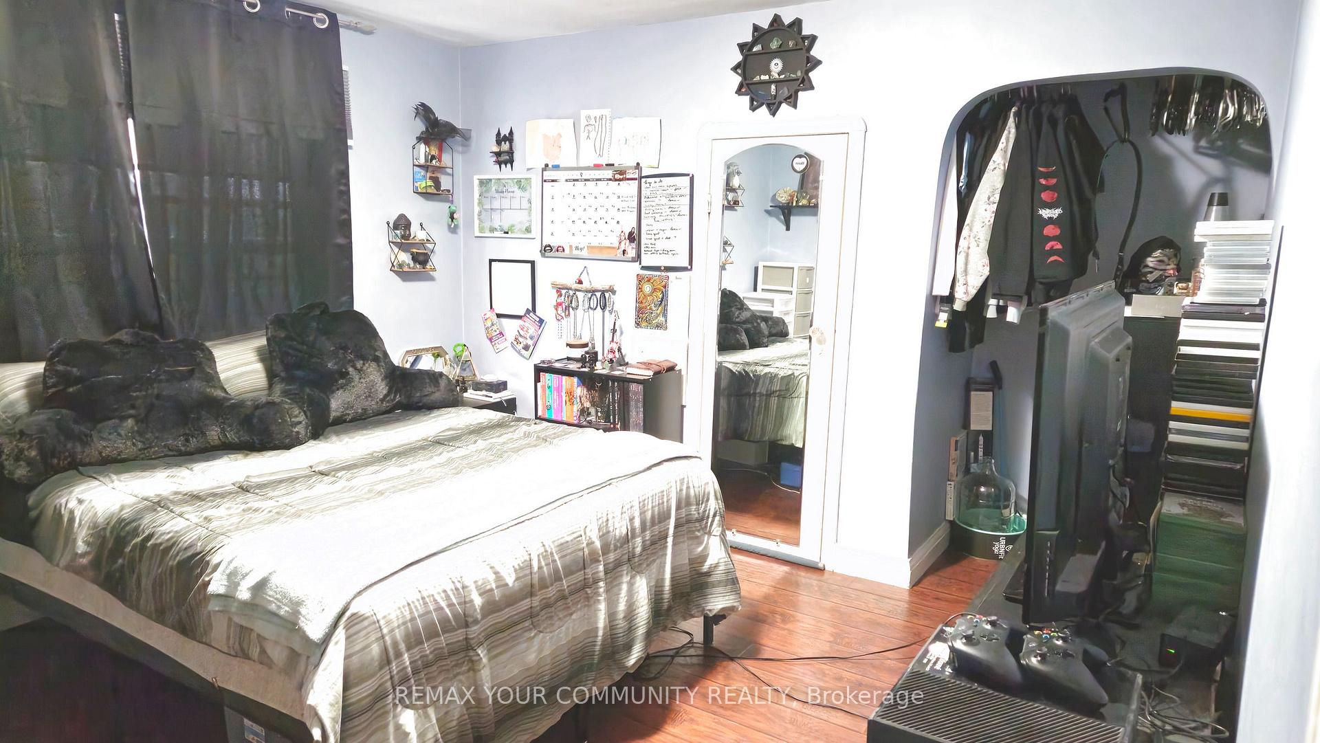 Photo 8 of 520 Cromwell Avenue, Oshawa, Vanier — HOMEH