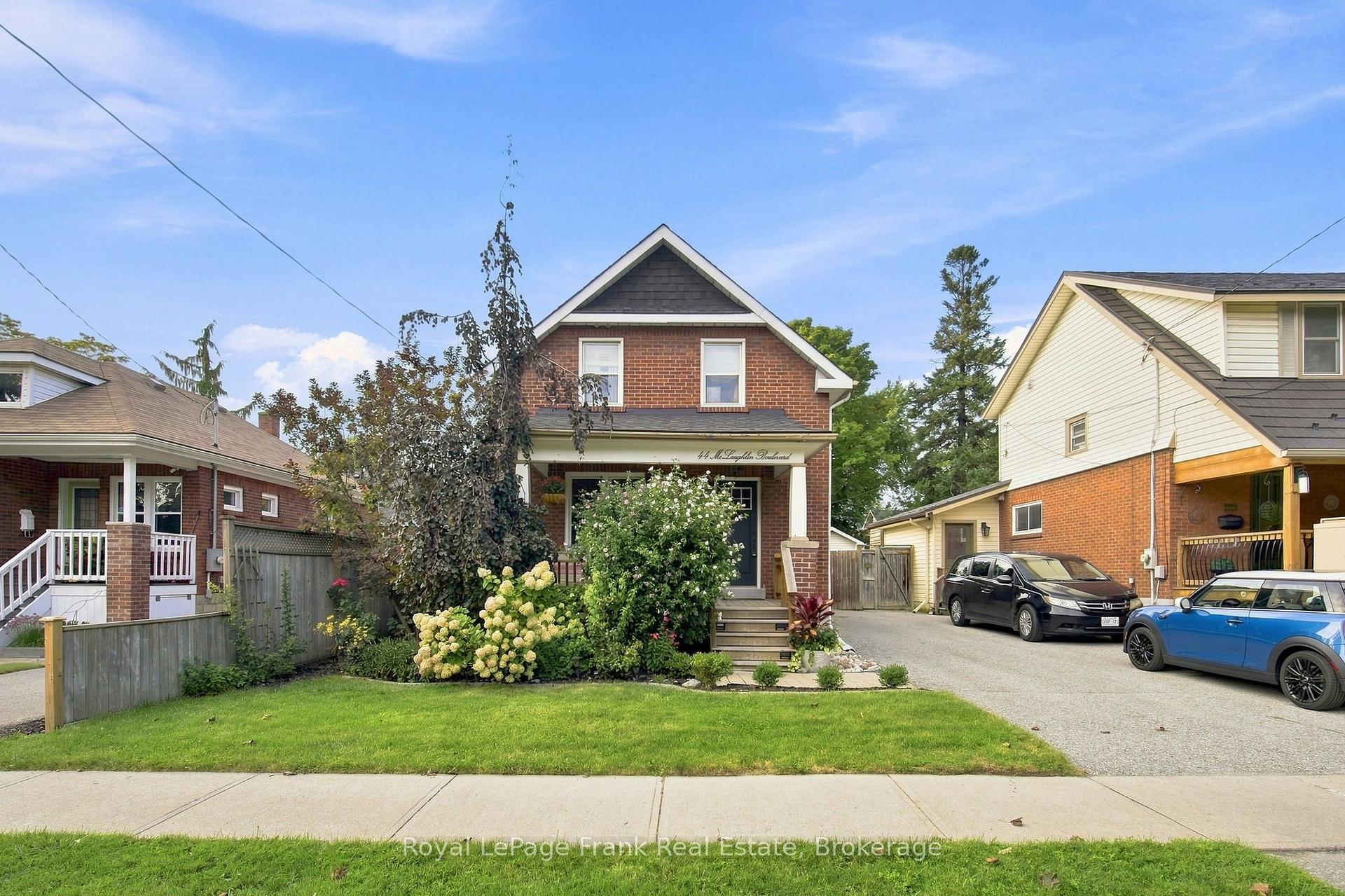 Photo 2 of 44 Mclaughlin Boulevard, Oshawa, O'Neill — HOMEH
