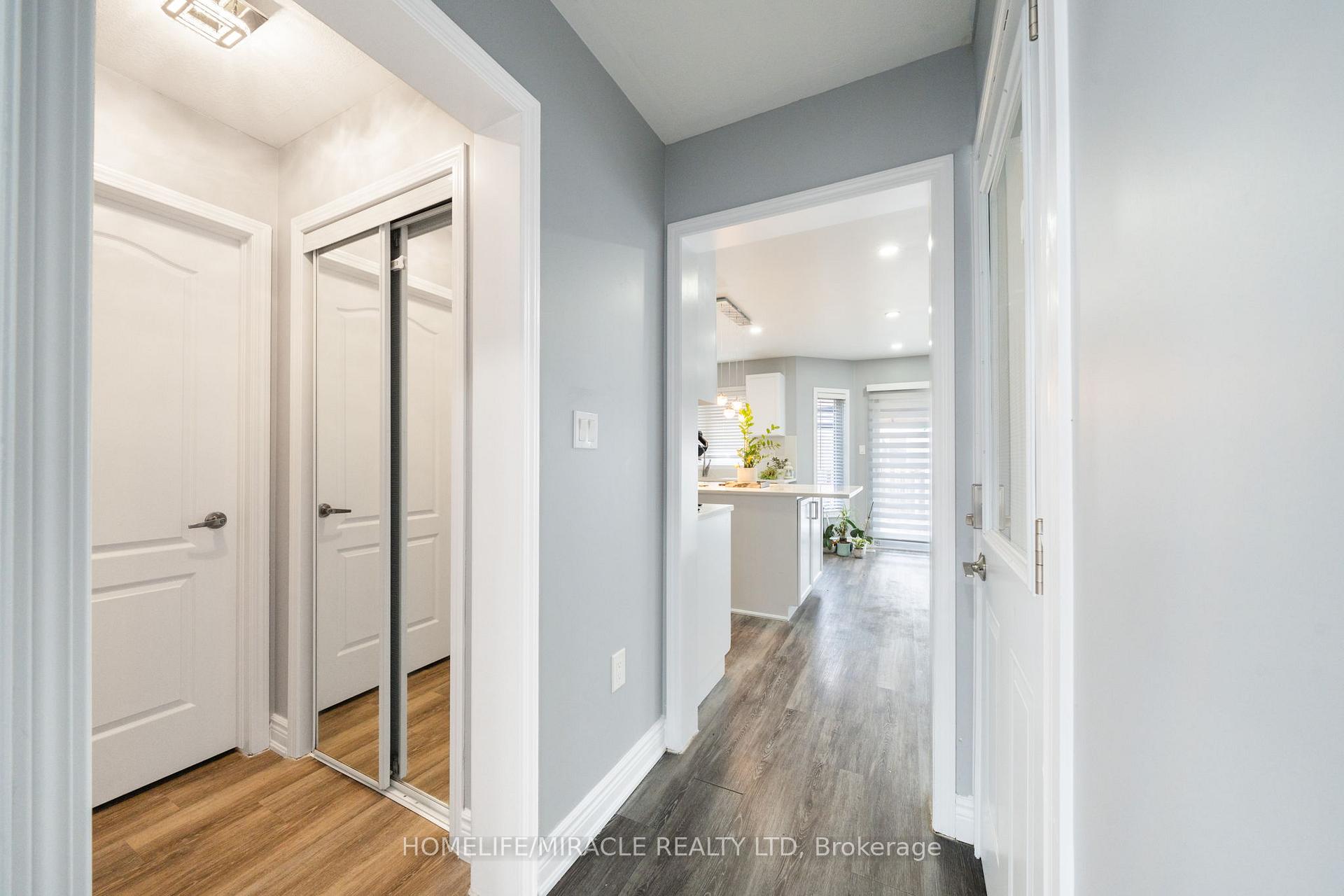 Photo 9 of Unit Upper, 151 Baldwin Drive, Cambridge, Silver Heights — HOMEH