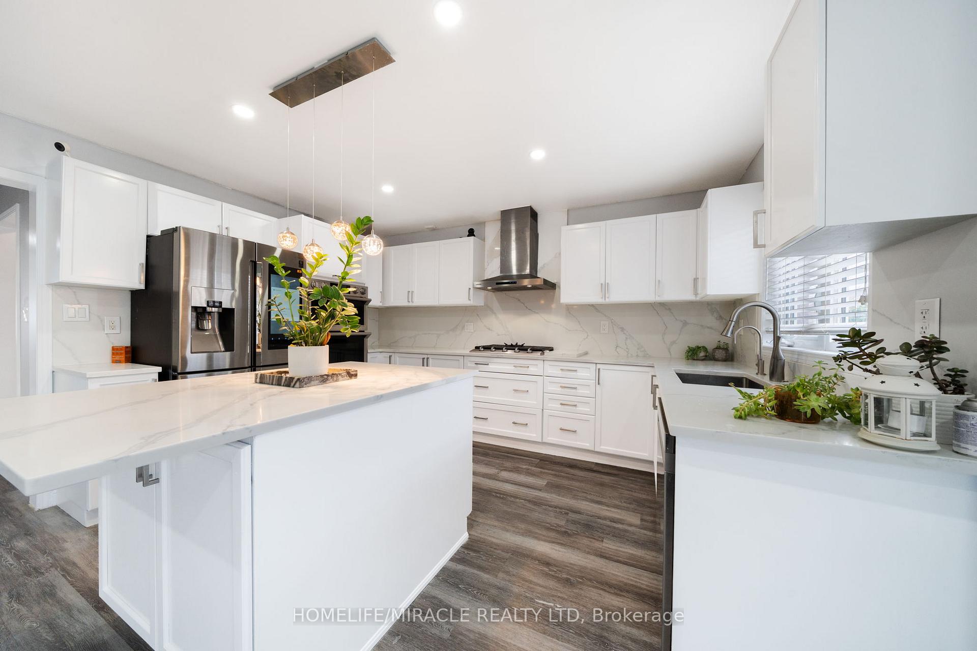 Photo 17 of Unit Upper, 151 Baldwin Drive, Cambridge, Silver Heights — HOMEH