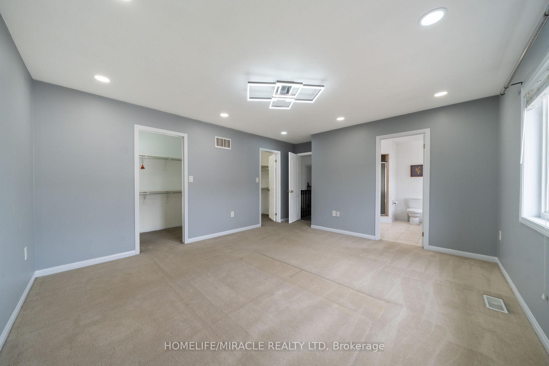 Photo 21 of Unit Upper, 151 Baldwin Drive, Cambridge, Silver Heights — HOMEH