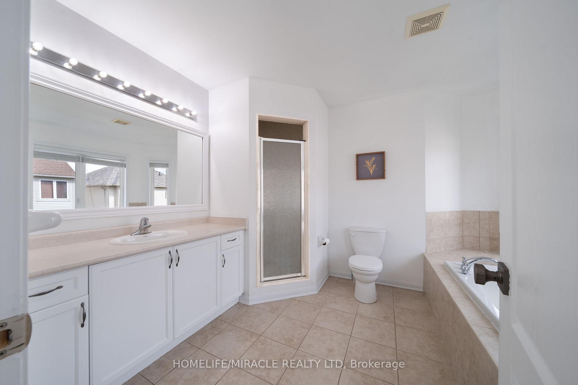 Photo 22 of Unit Upper, 151 Baldwin Drive, Cambridge, Silver Heights — HOMEH