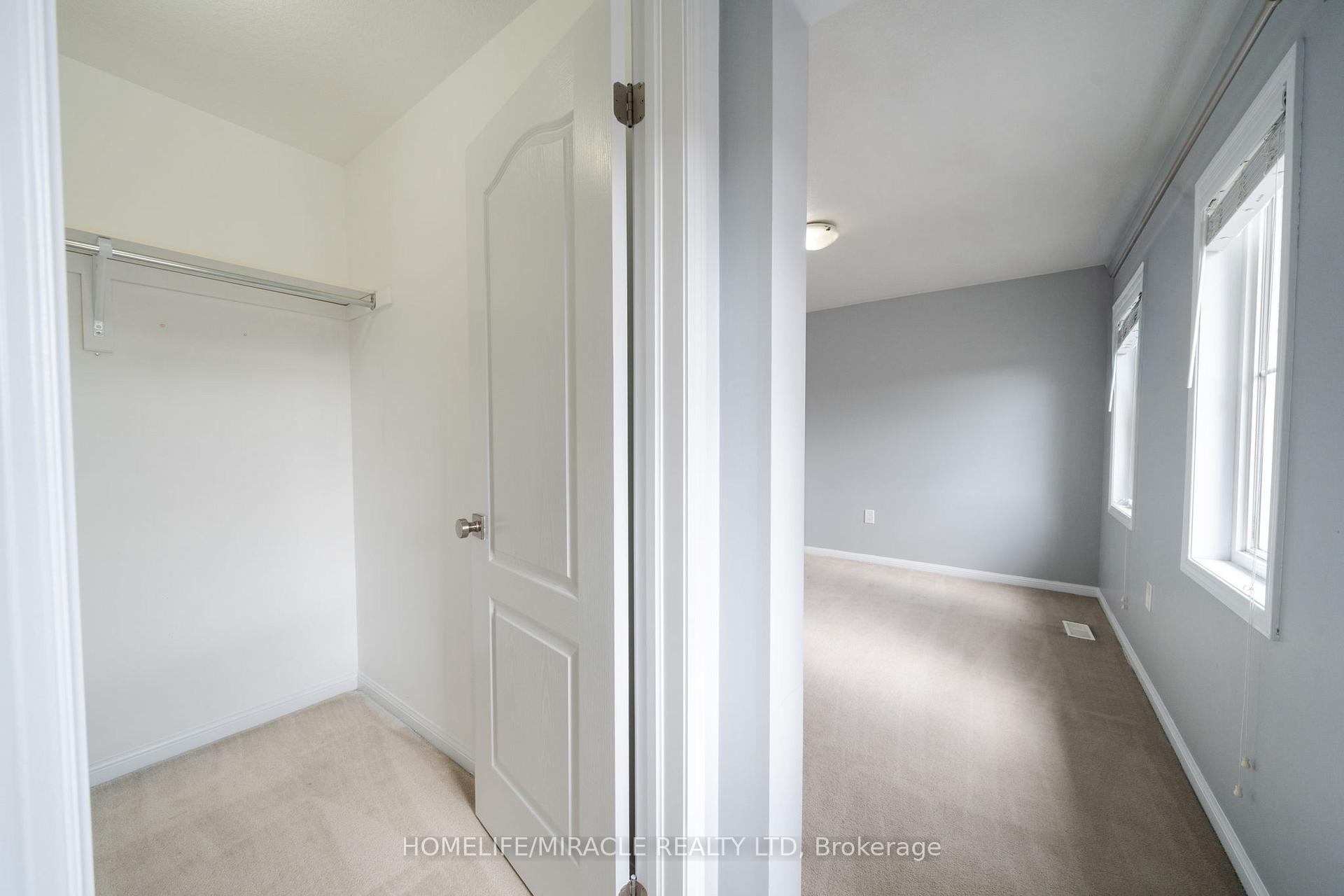 Photo 29 of Unit Upper, 151 Baldwin Drive, Cambridge, Silver Heights — HOMEH