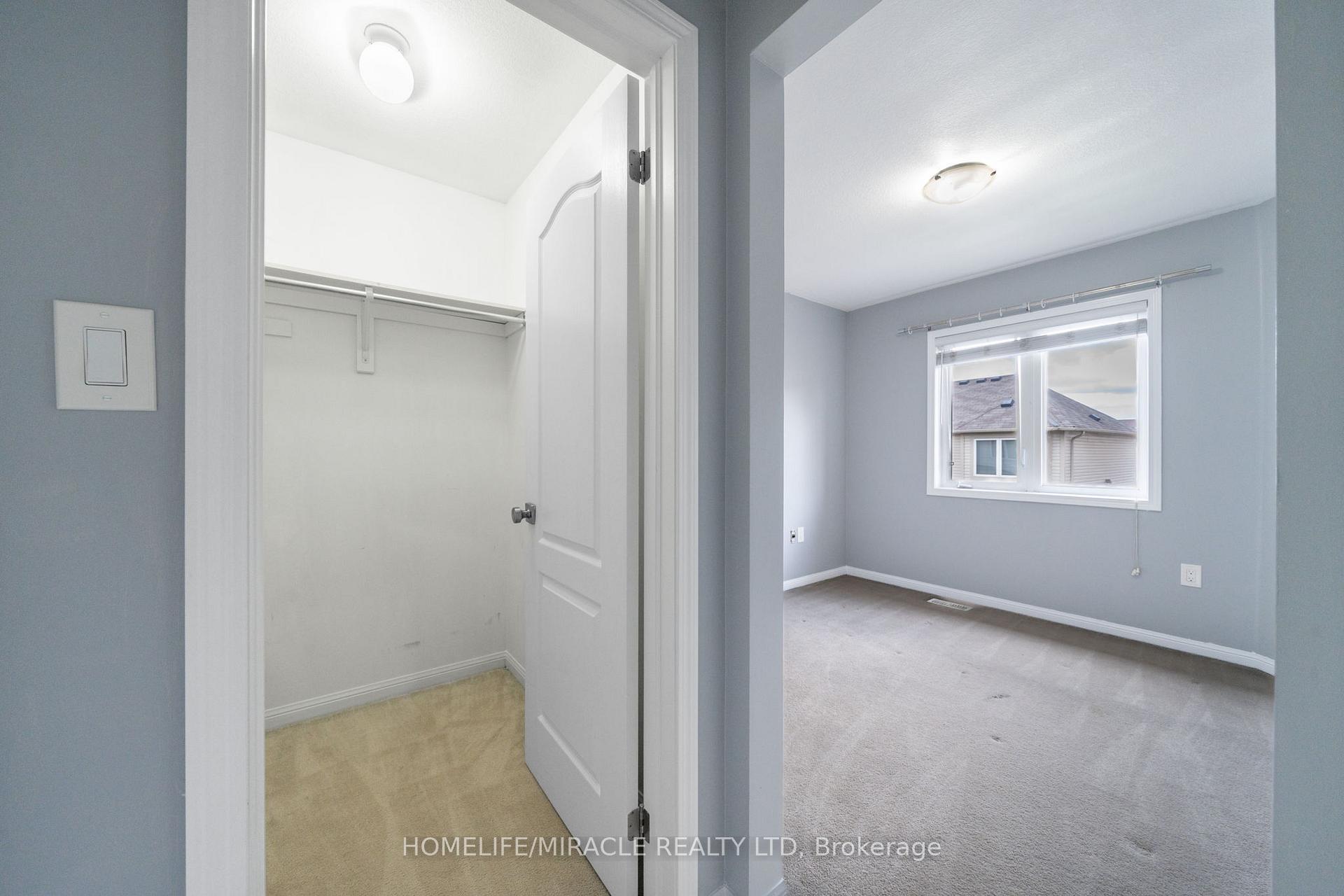 Photo 31 of Unit Upper, 151 Baldwin Drive, Cambridge, Silver Heights — HOMEH