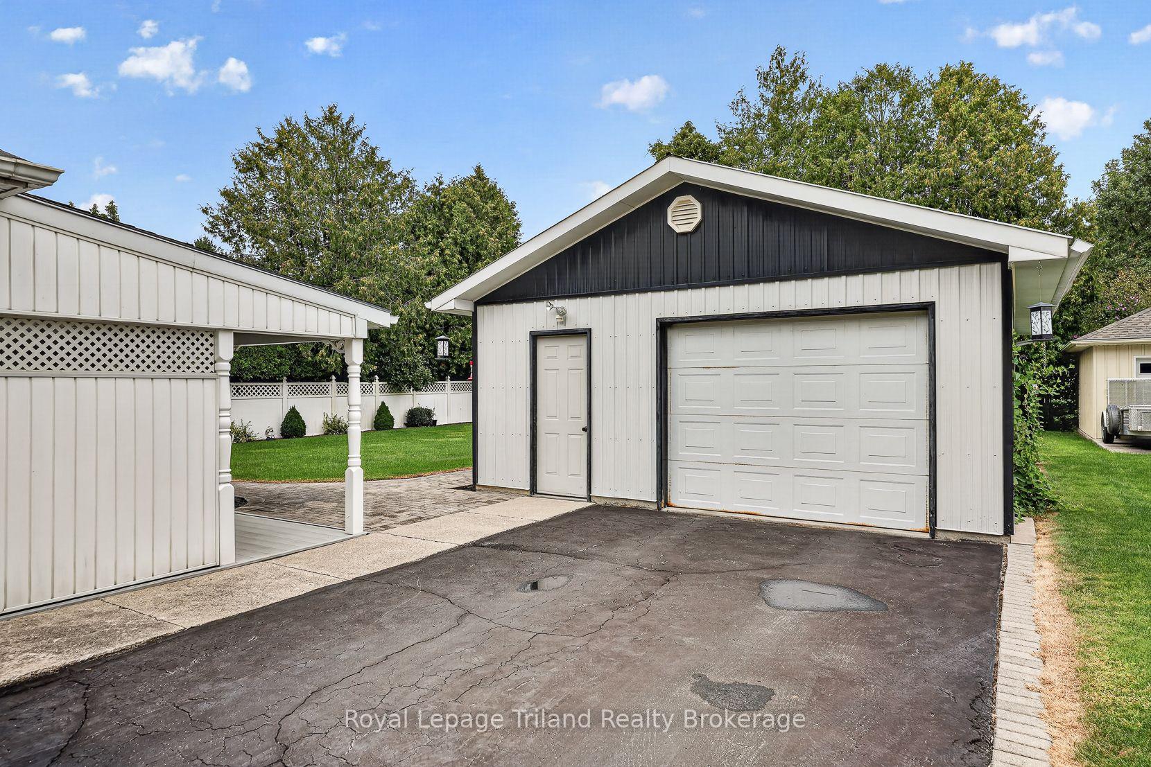 Photo 8 of 232 Washington Street, Zorra, Thamesford — HOMEH