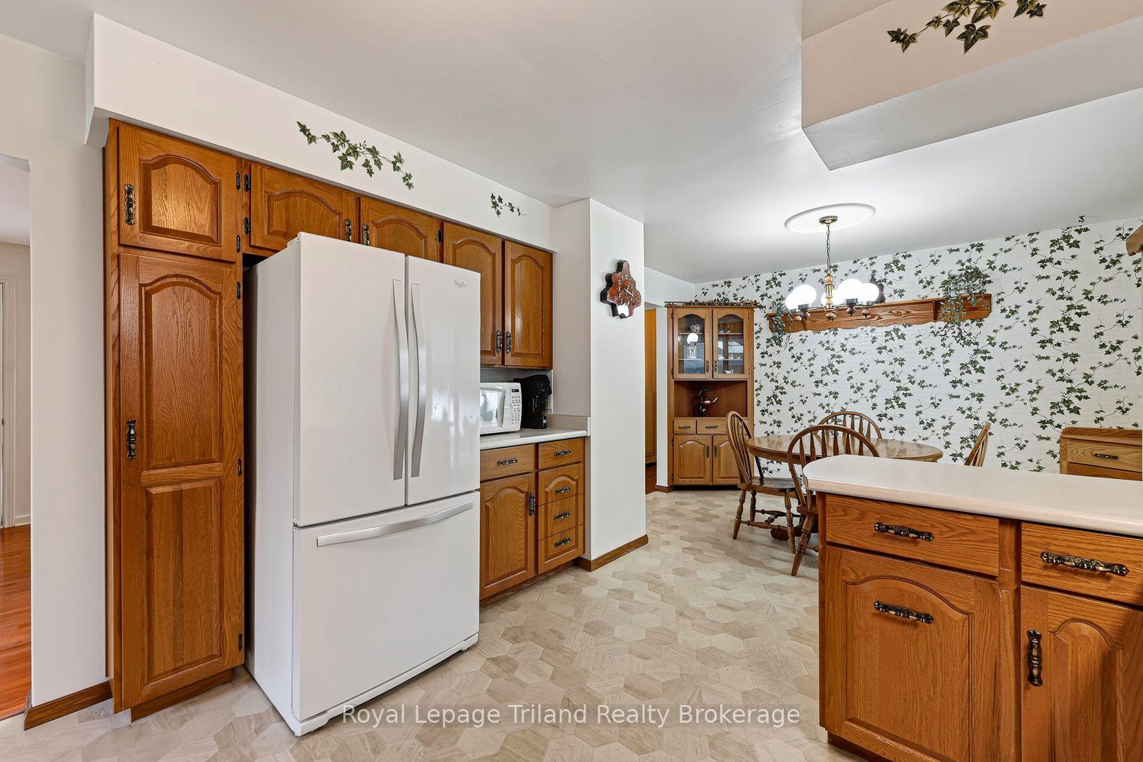 Photo 19 of 232 Washington Street, Zorra, Thamesford — HOMEH