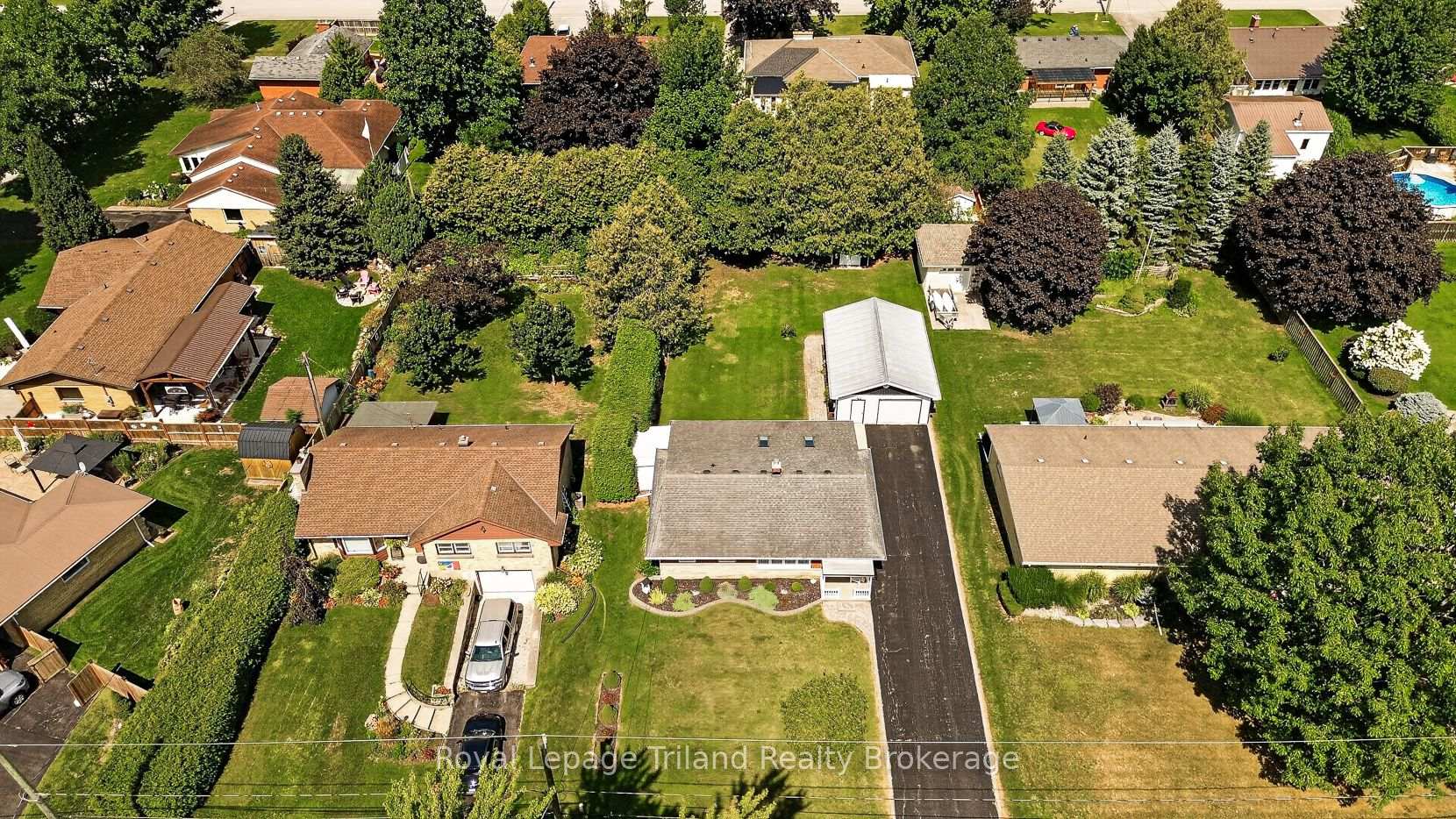 Photo 47 of 232 Washington Street, Zorra, Thamesford — HOMEH