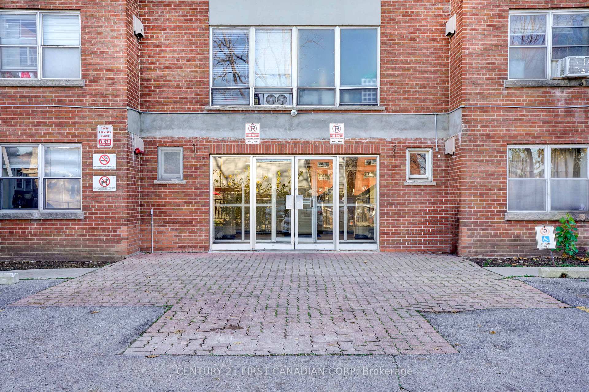 Photo 12 of Unit 541, 75 High Street, London, South F — HOMEH