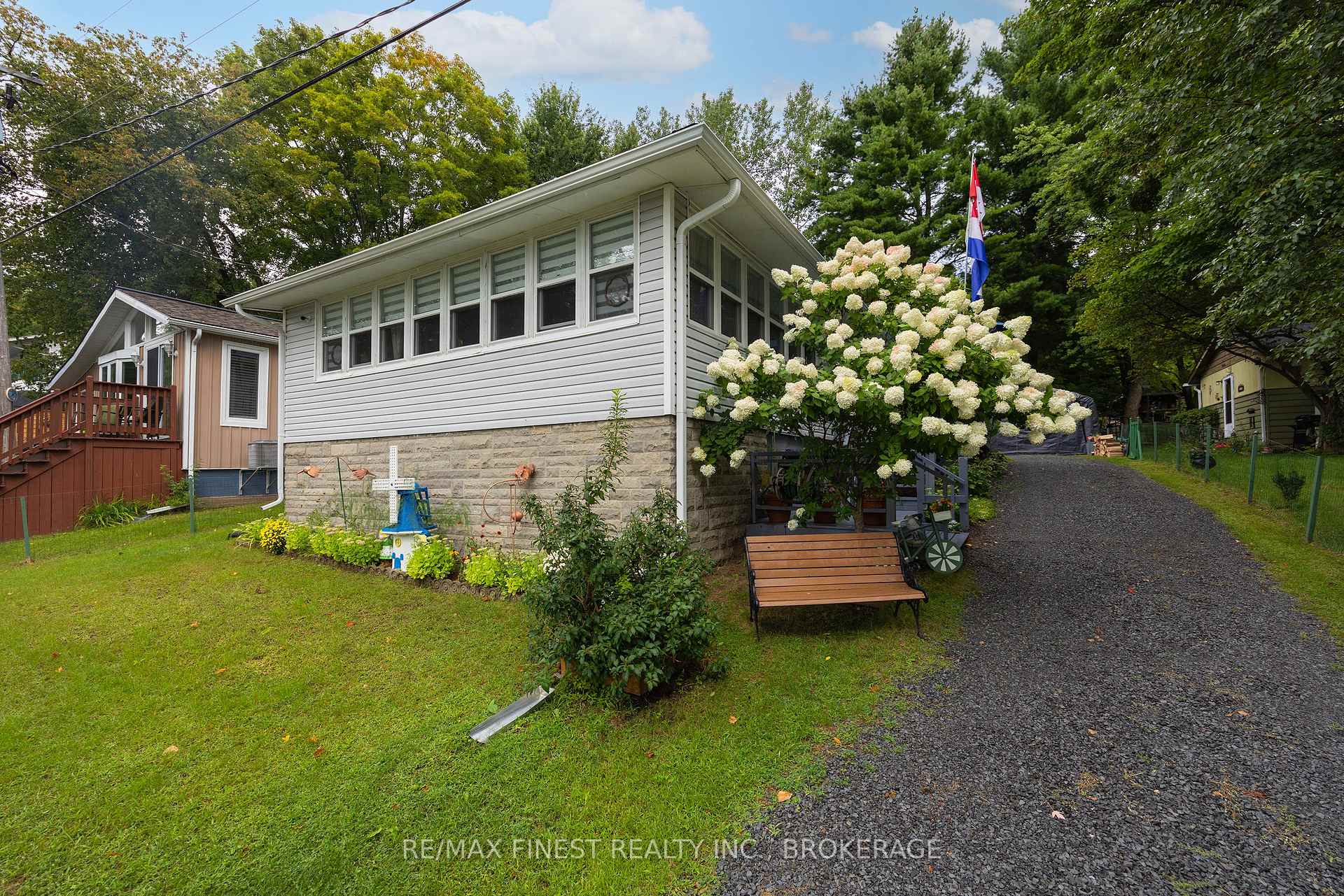 Photo 5 of 1263 White Lake Road, Frontenac, Frontenac South — HOMEH