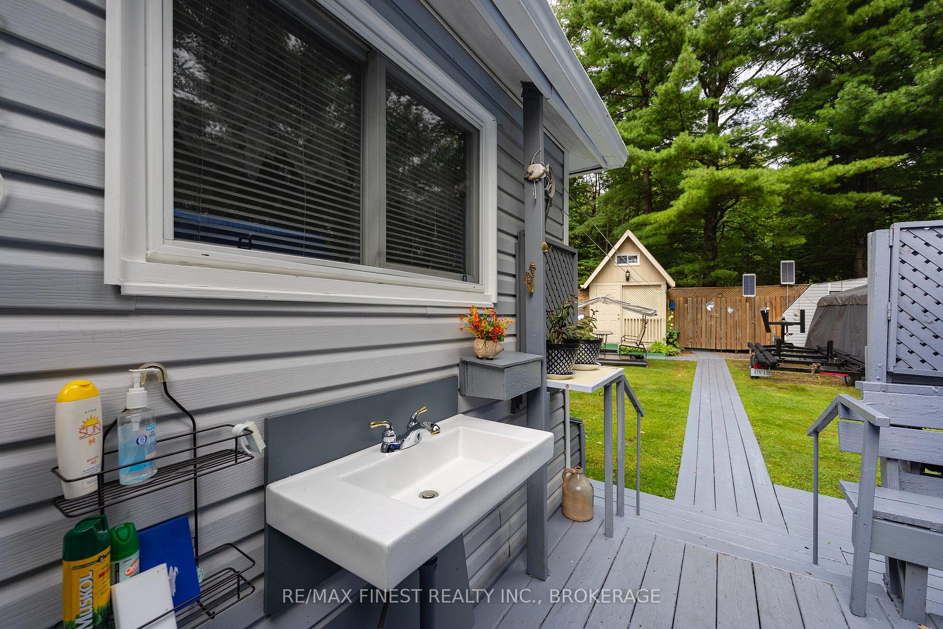 Photo 24 of 1263 White Lake Road, Frontenac, Frontenac South — HOMEH