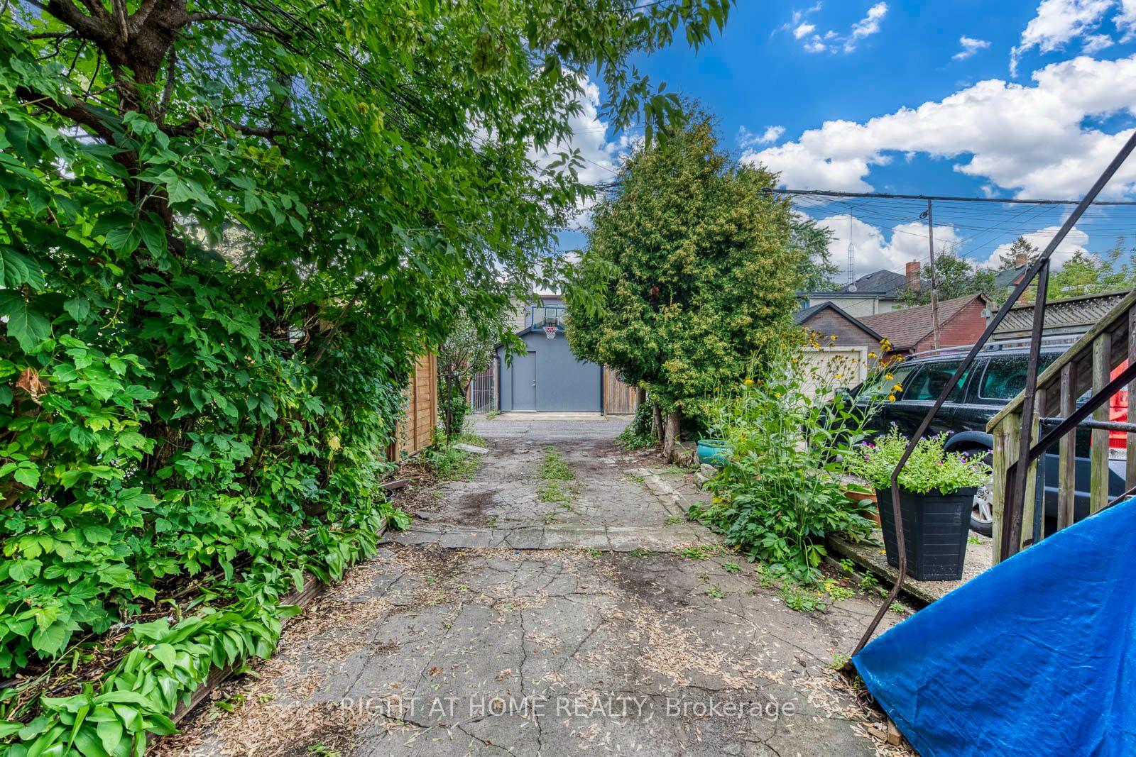 Photo 27 of Unit A, 3146 Dundas St Street, Toronto, Junction Area — HOMEH