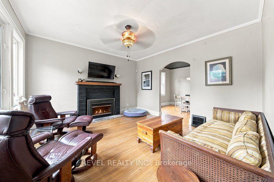 Photo 12 of 26 Abigail Avenue, Brantford, Holmesdale-Lansdowne — HOMEH