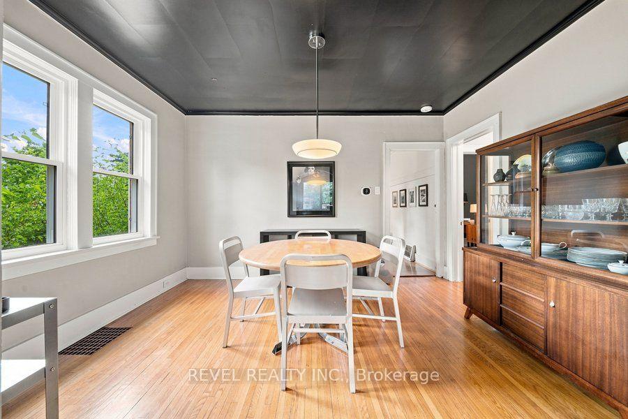 Photo 14 of 26 Abigail Avenue, Brantford, Holmesdale-Lansdowne — HOMEH