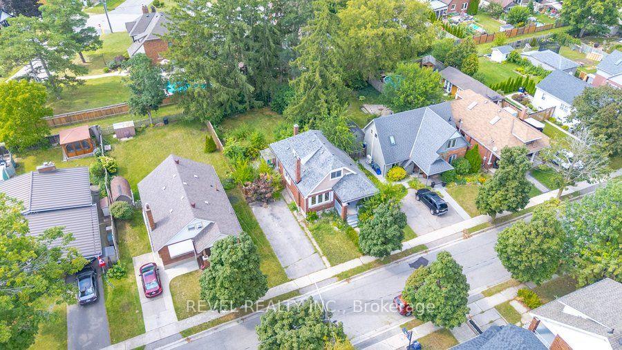 Photo 35 of 26 Abigail Avenue, Brantford, Holmesdale-Lansdowne — HOMEH