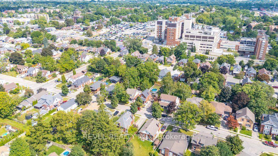 Photo 38 of 26 Abigail Avenue, Brantford, Holmesdale-Lansdowne — HOMEH
