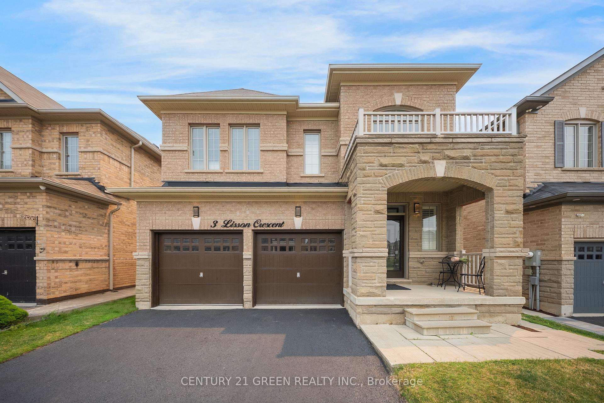 Photo 2 of 3 Lisson Crescent, Brampton, Credit Valley — HOMEH