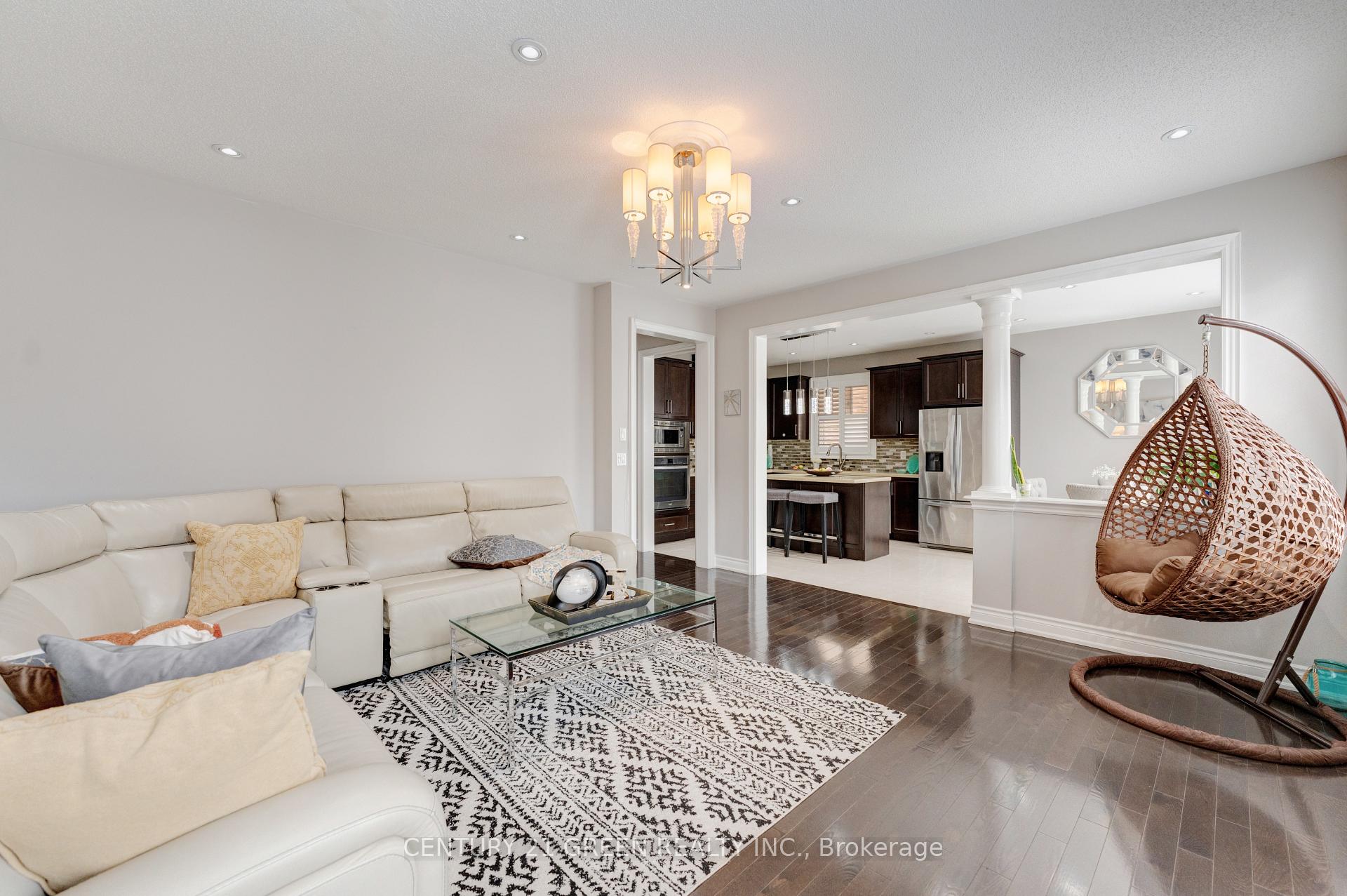 Photo 24 of 3 Lisson Crescent, Brampton, Credit Valley — HOMEH