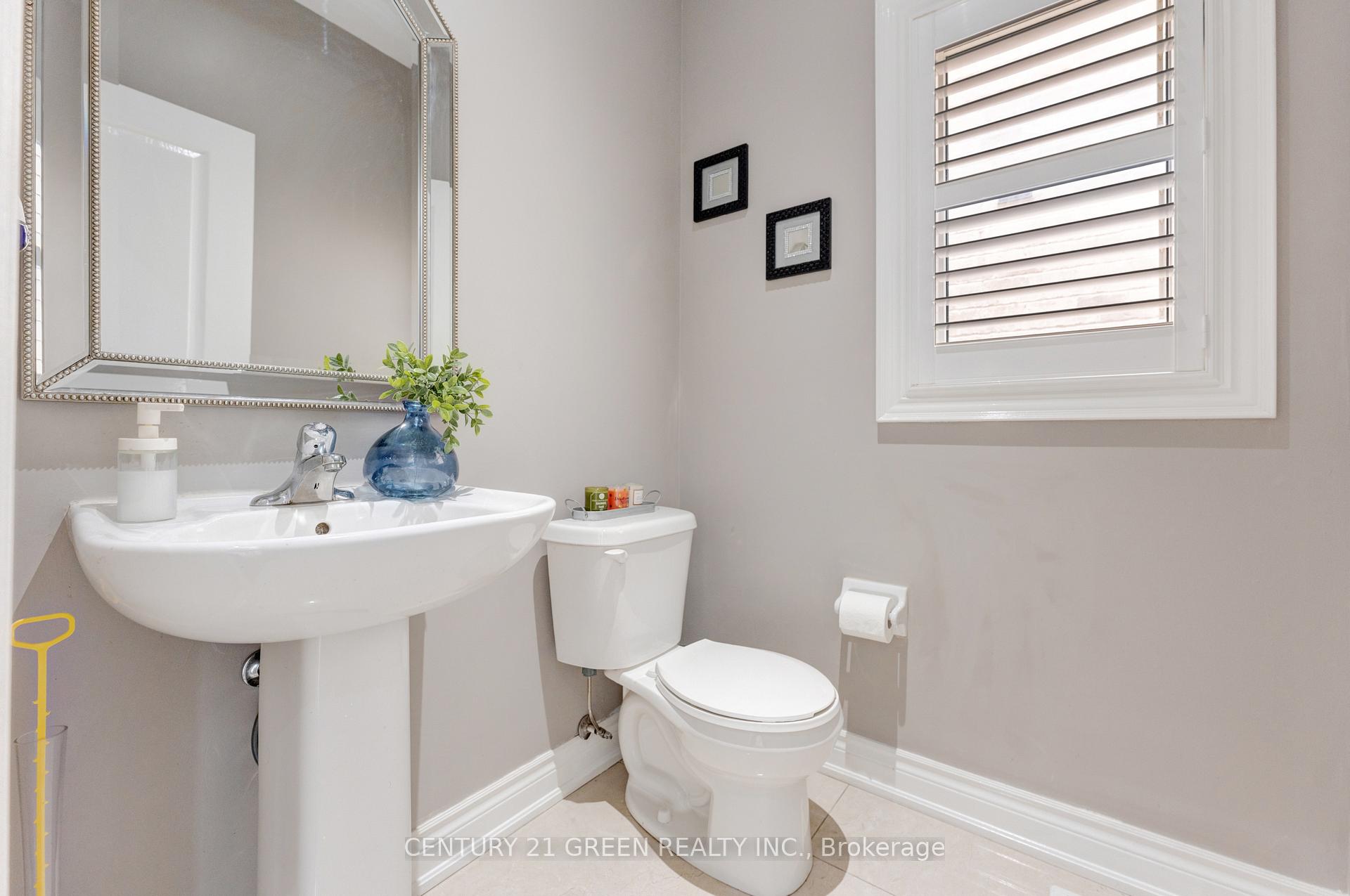 Photo 26 of 3 Lisson Crescent, Brampton, Credit Valley — HOMEH