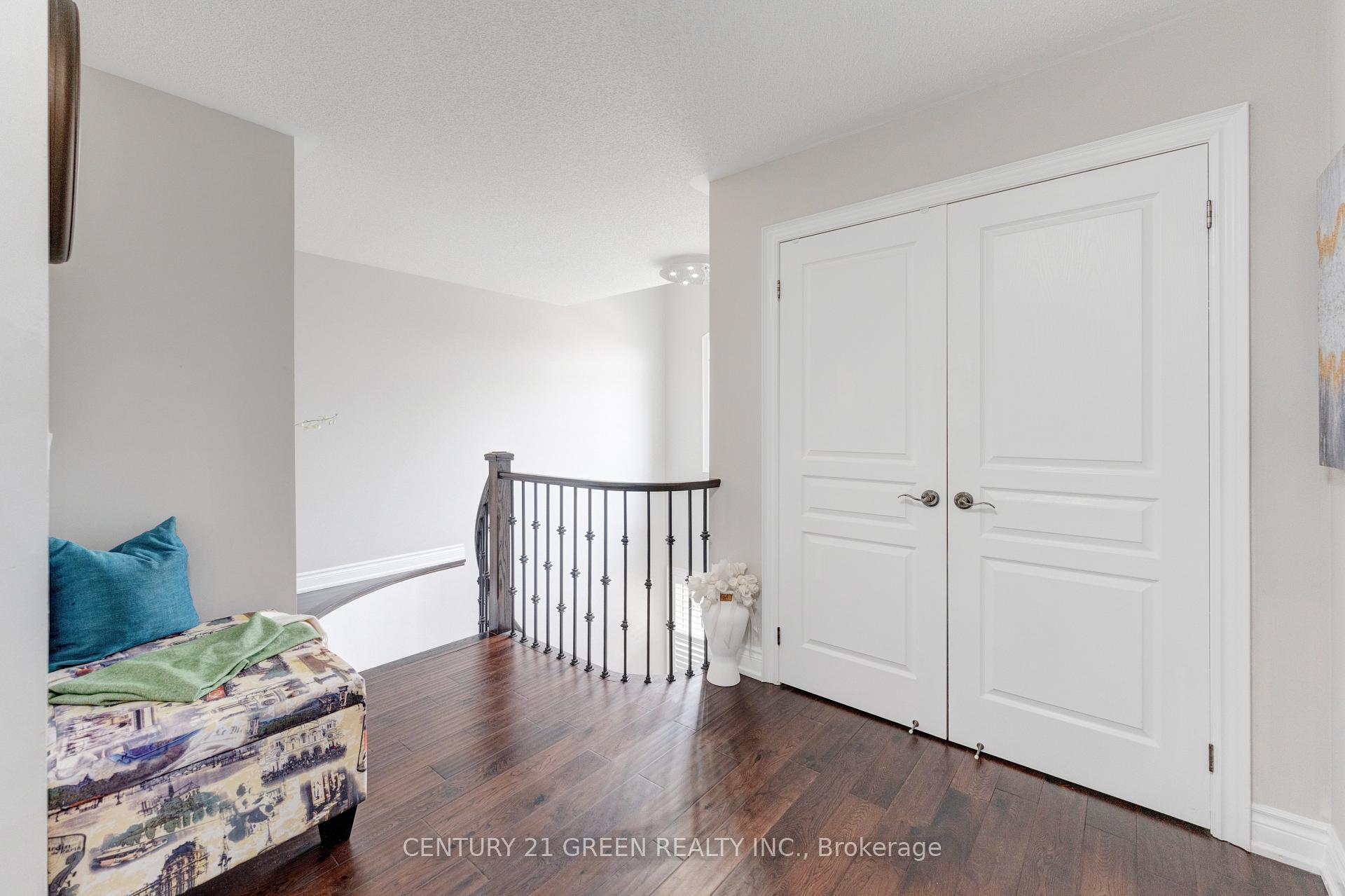 Photo 28 of 3 Lisson Crescent, Brampton, Credit Valley — HOMEH