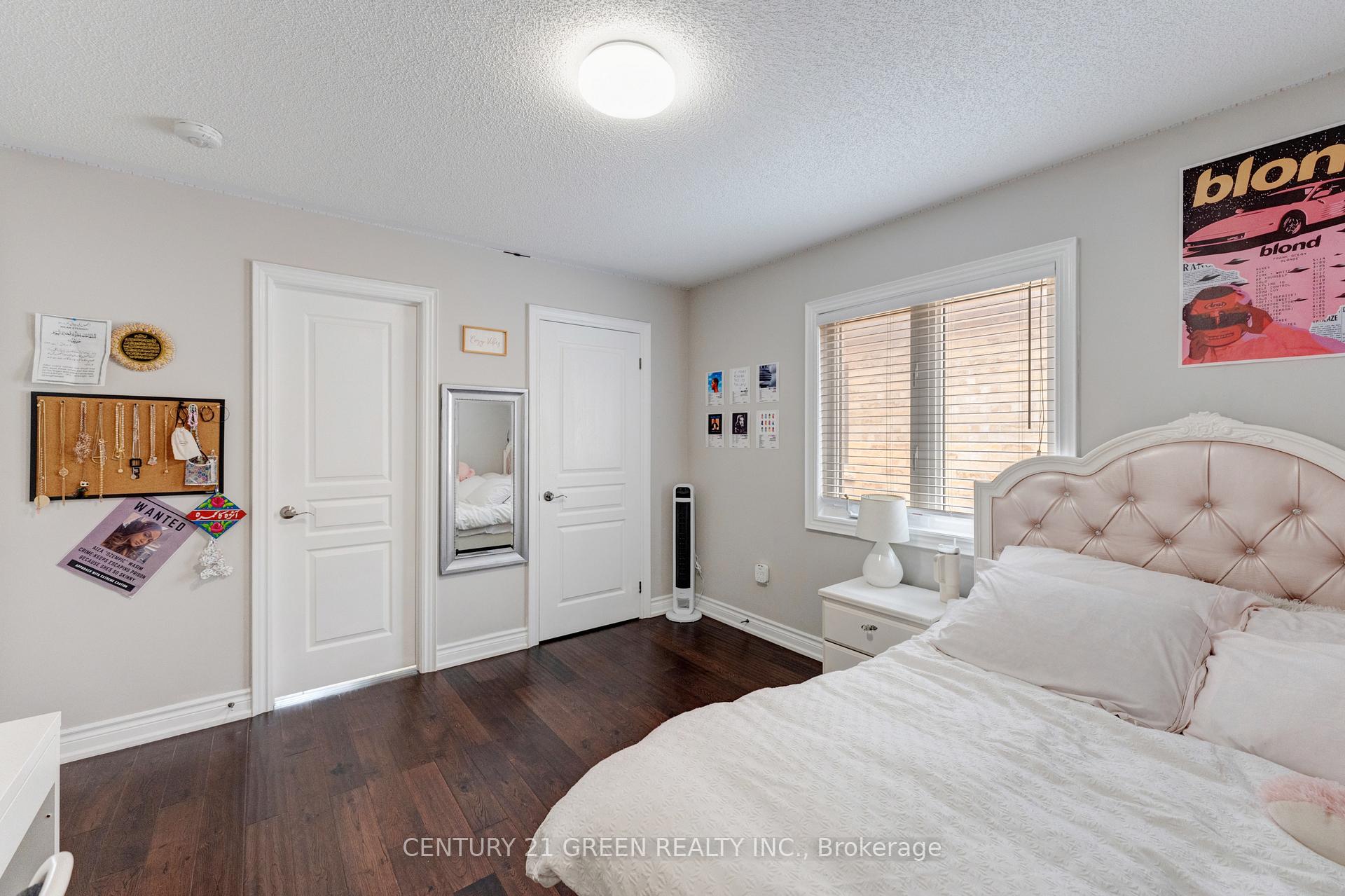 Photo 42 of 3 Lisson Crescent, Brampton, Credit Valley — HOMEH