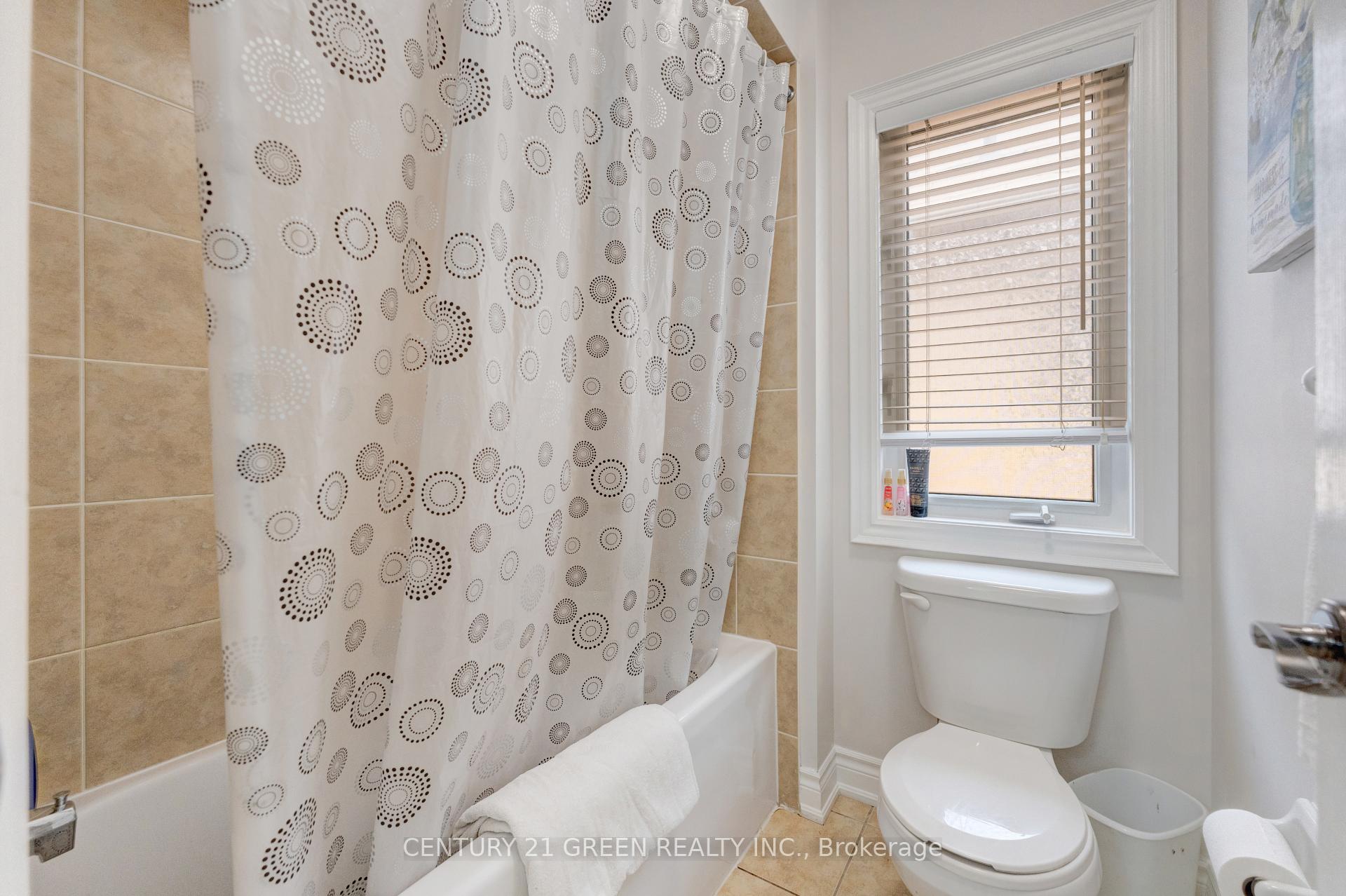 Photo 43 of 3 Lisson Crescent, Brampton, Credit Valley — HOMEH