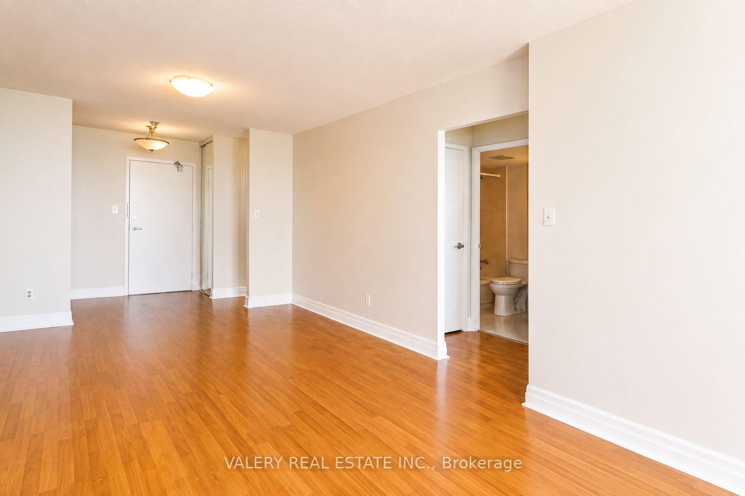 Photo 7 of Unit 1816, 75 Bamburgh Circle, Scarborough, Steeles — HOMEH